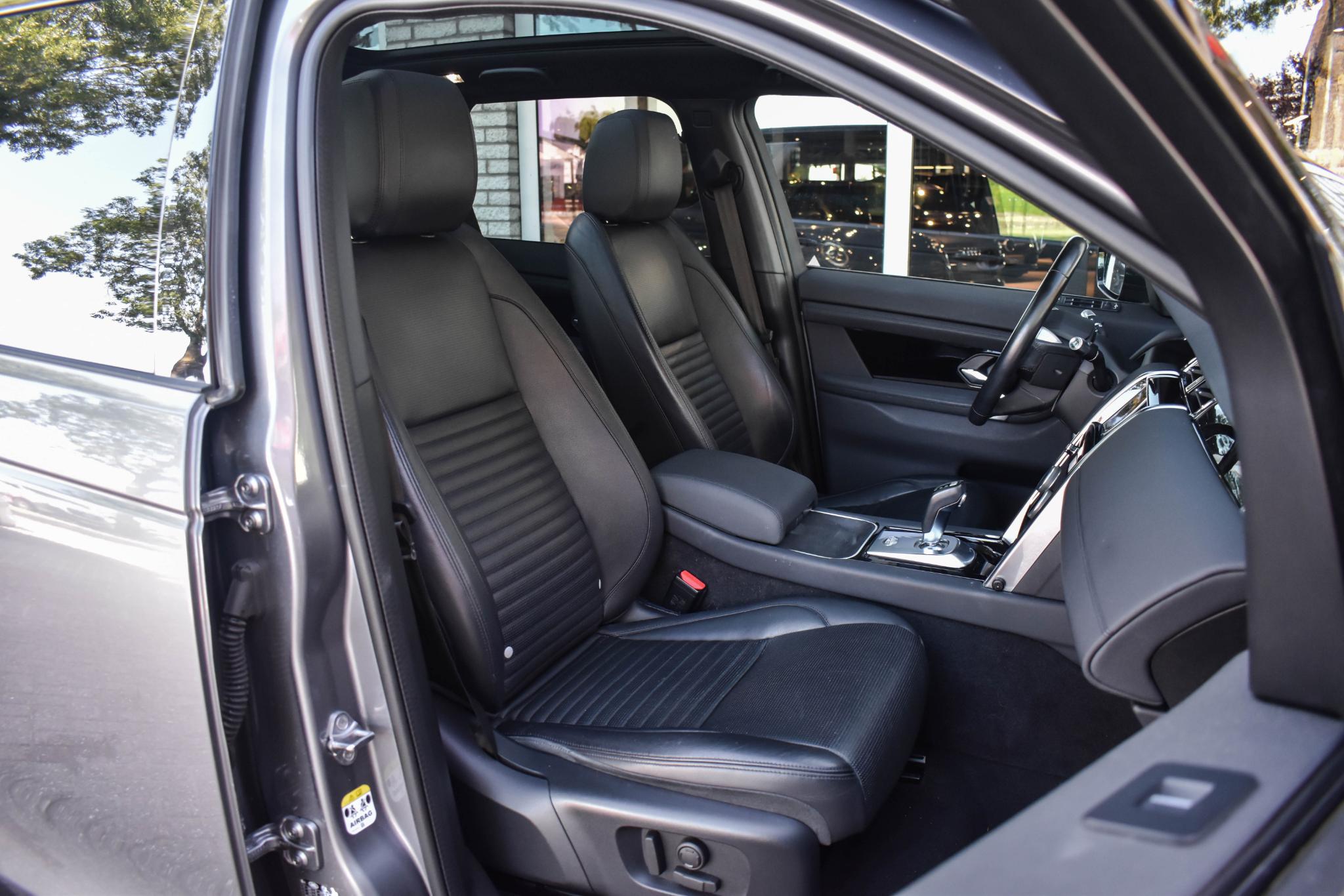 Foto van Land Rover Discovery Sport