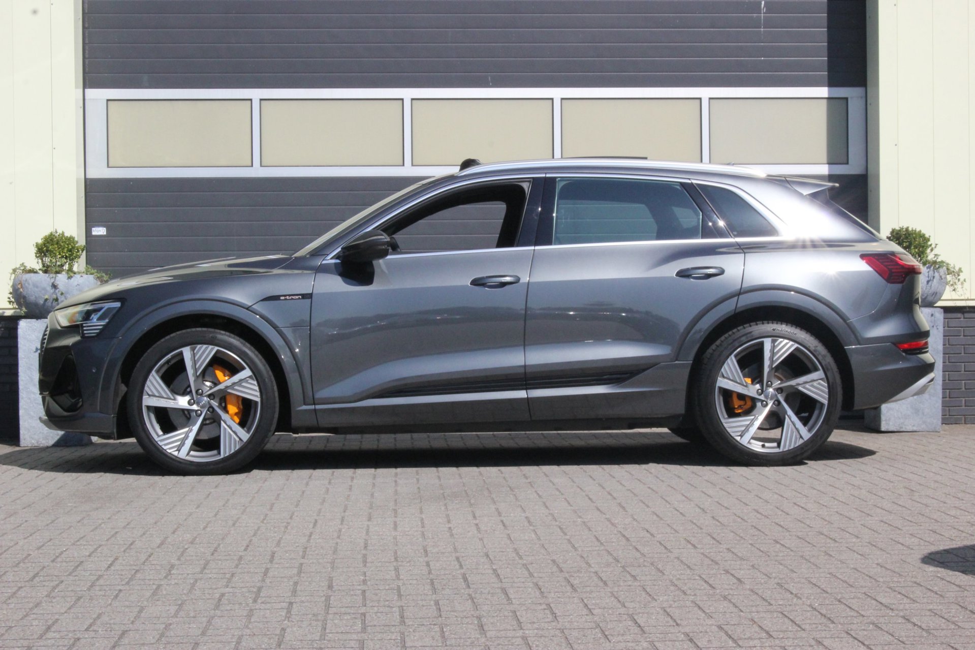 Foto van Audi E-tron 50