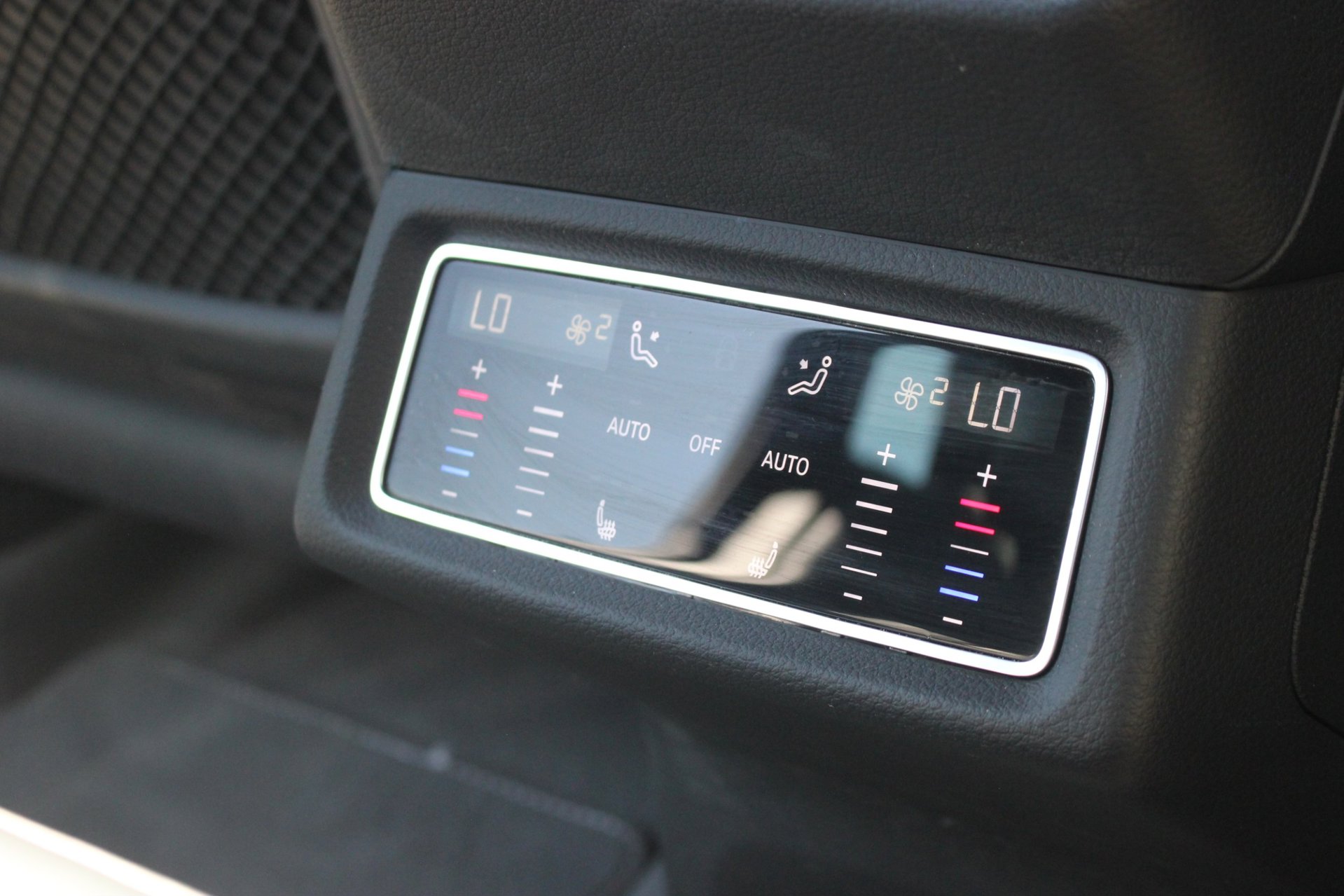 Foto van Audi E-tron 50