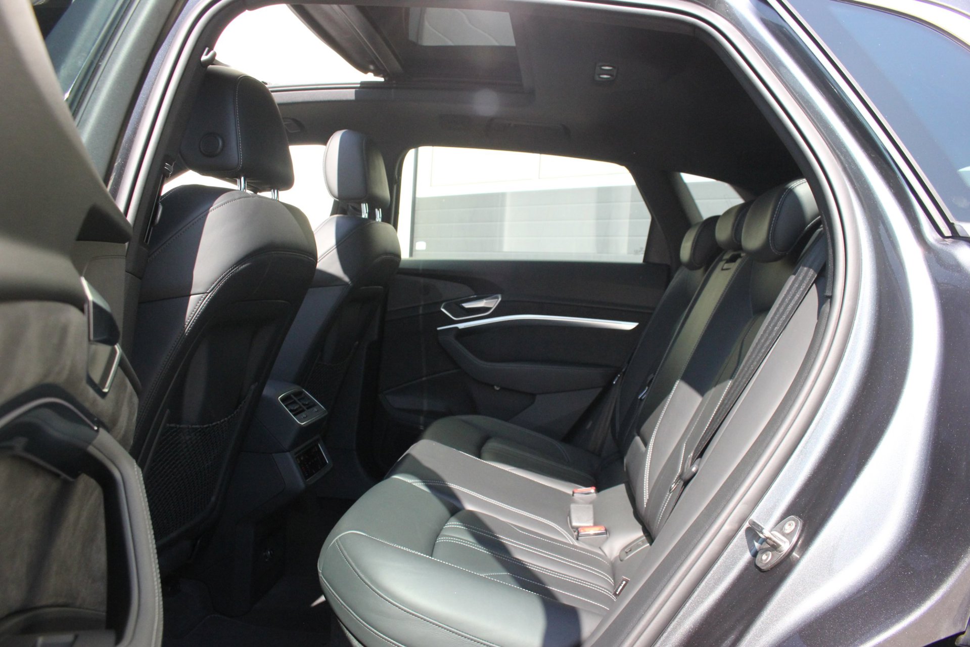 Foto van Audi E-tron 50