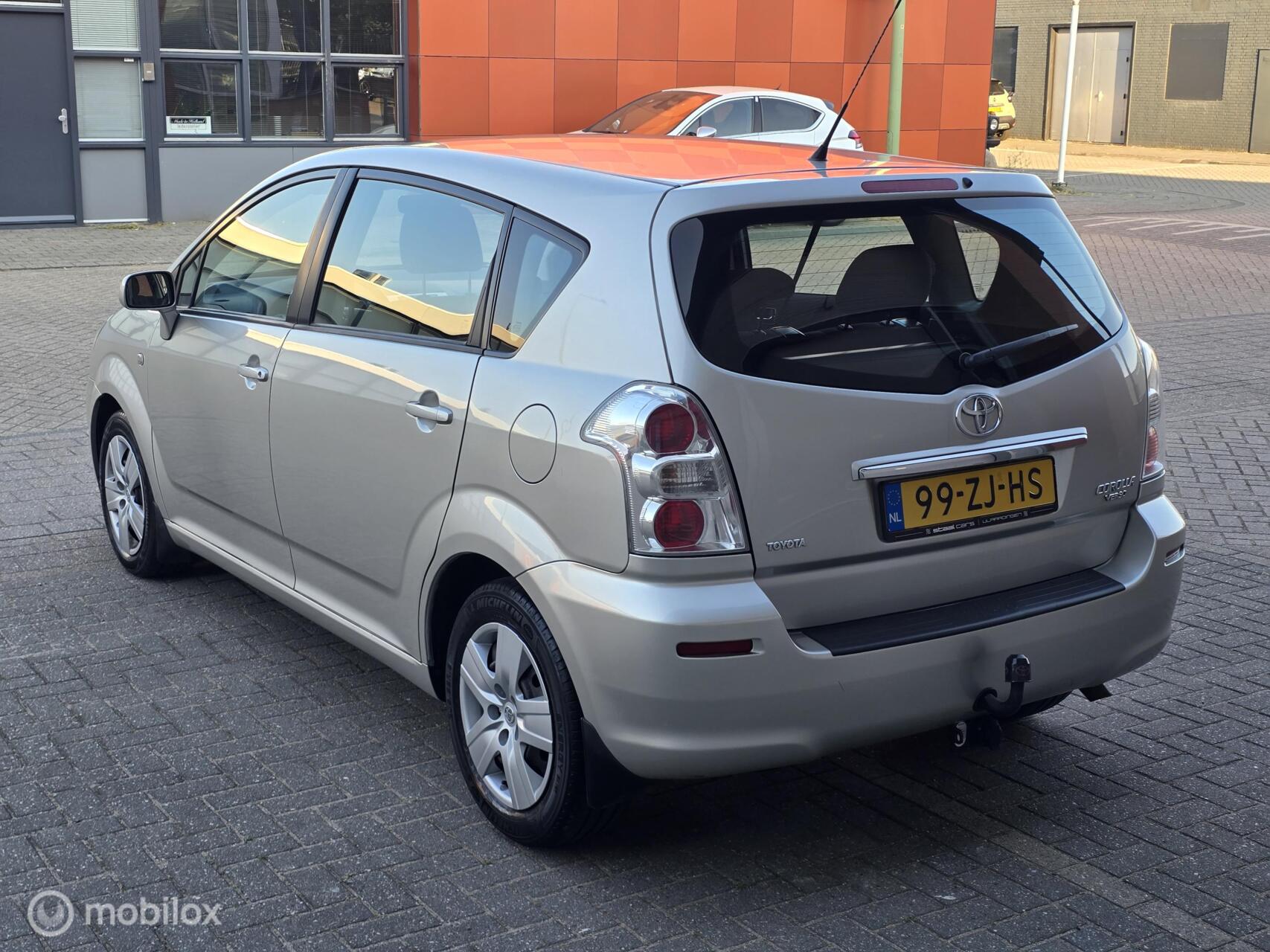 Foto van Toyota Toyota Corolla Verso
