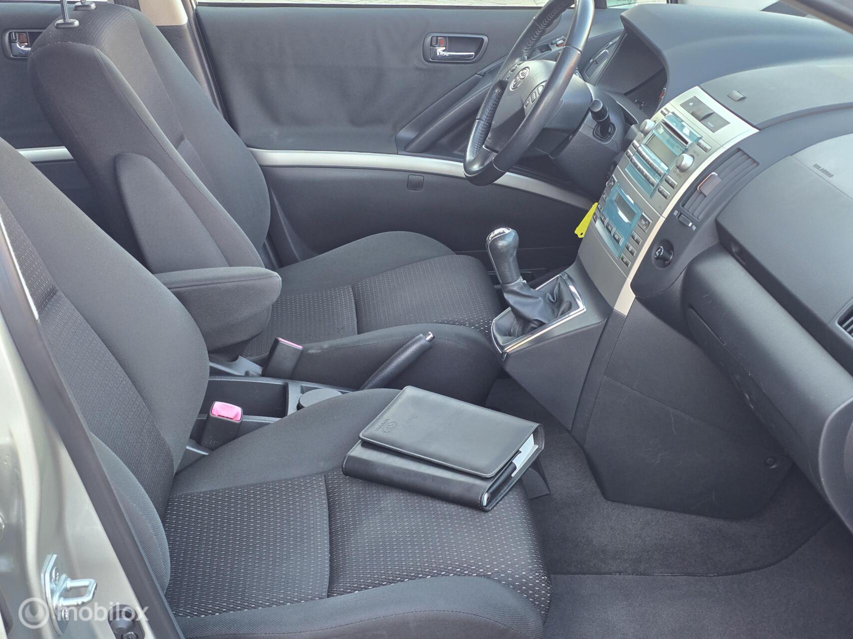 Foto van Toyota Toyota Corolla Verso