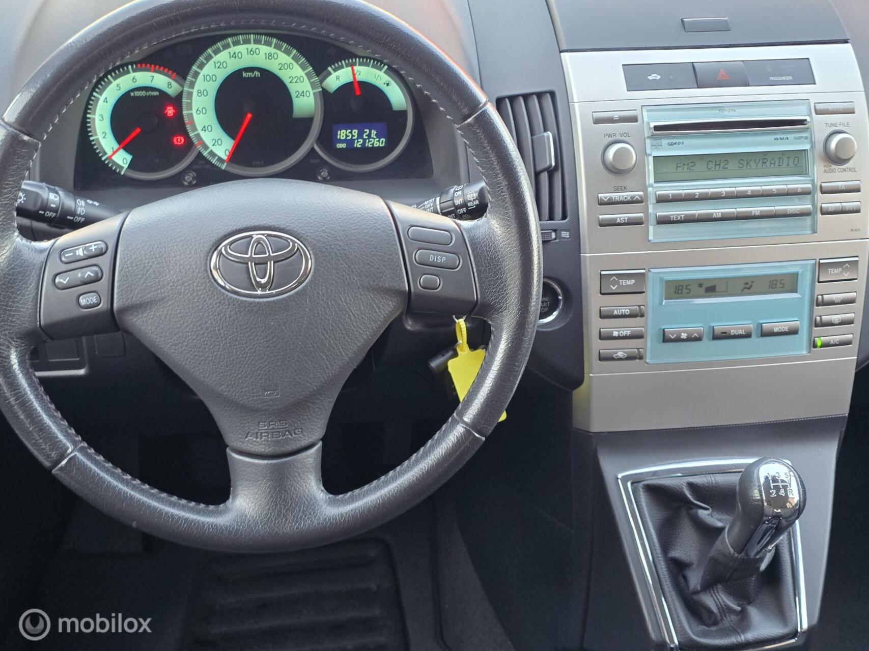 Foto van Toyota Toyota Corolla Verso