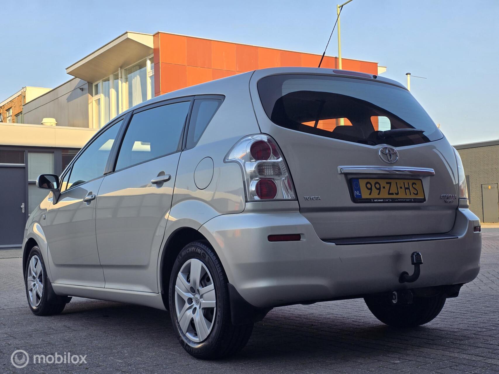Foto van Toyota Toyota Corolla Verso