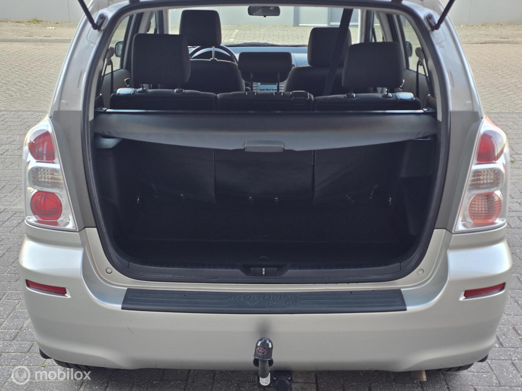 Foto van Toyota Toyota Corolla Verso