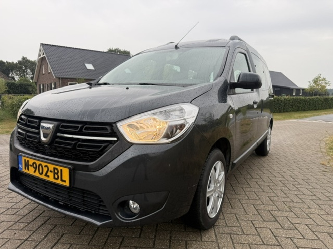 Foto van Dacia Dokker