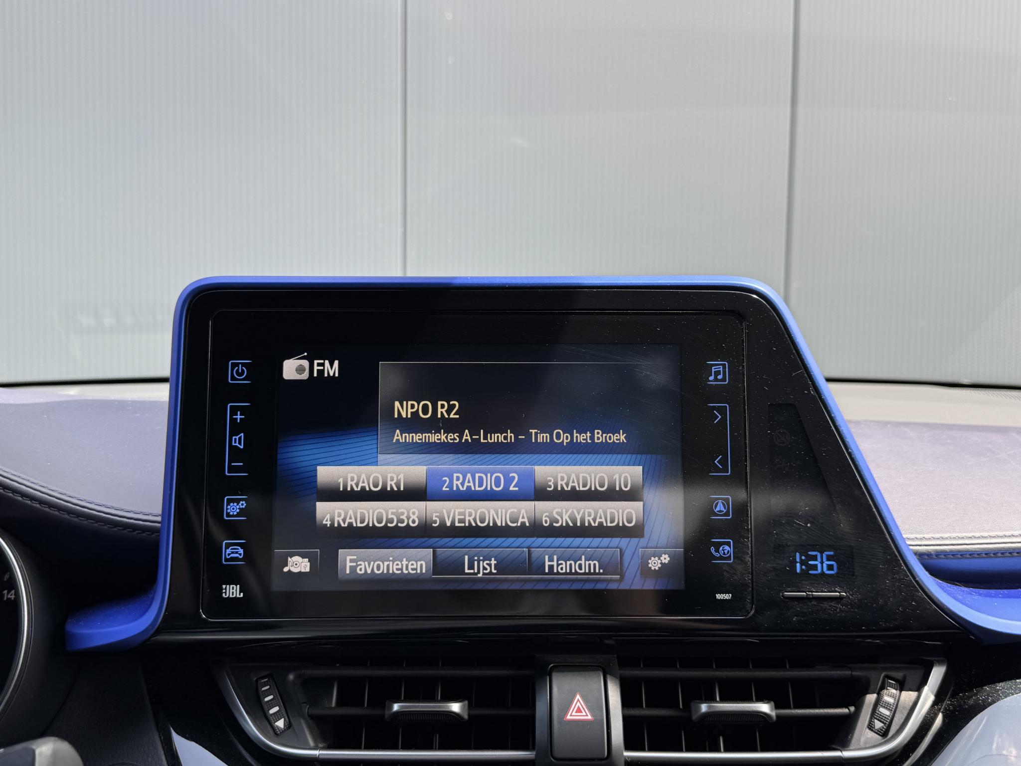 Foto van Toyota Toyota C-hr