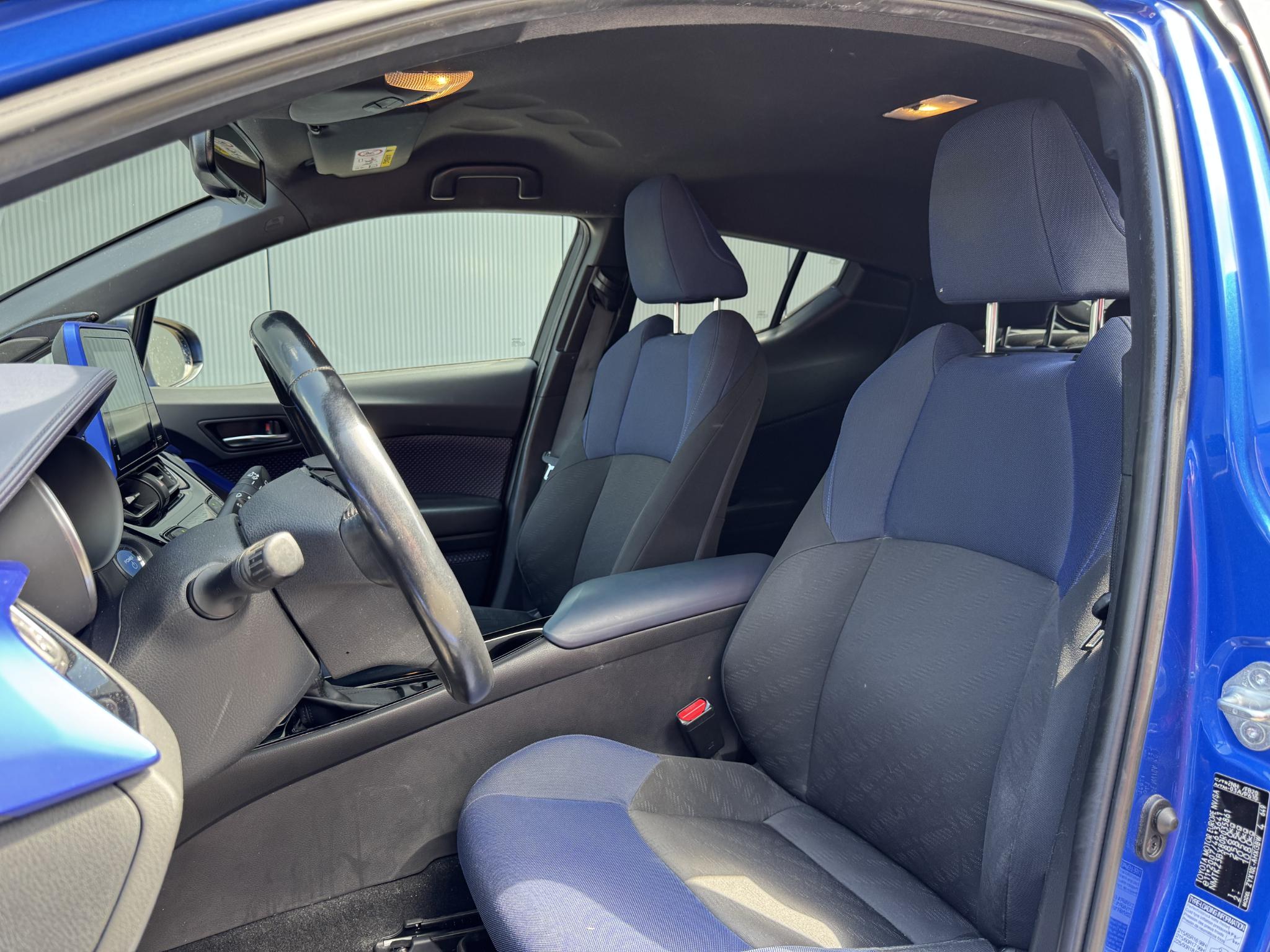 Foto van Toyota Toyota C-hr