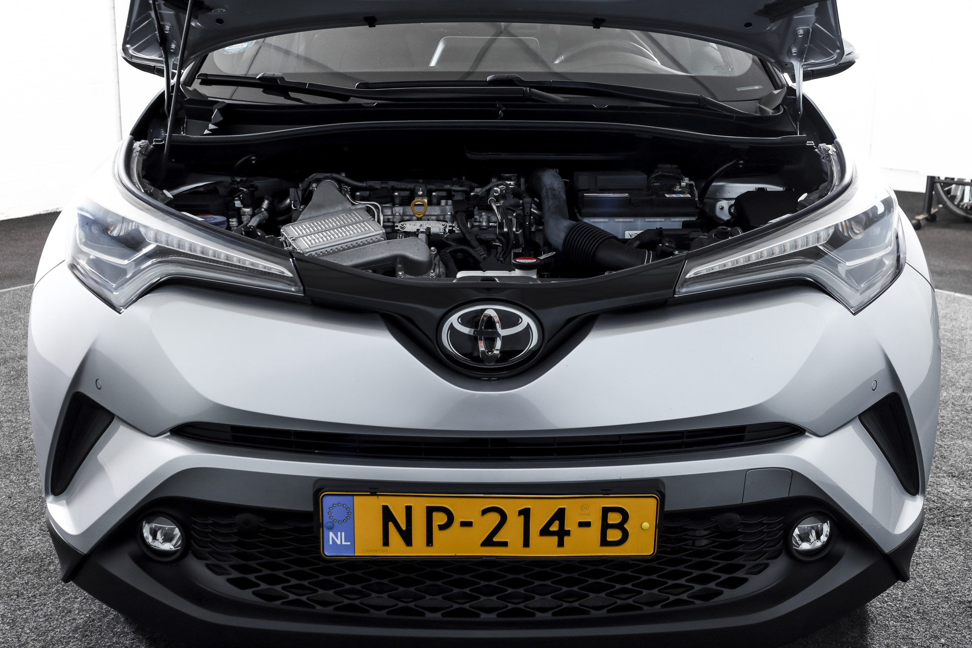 Foto van Toyota Toyota C-hr