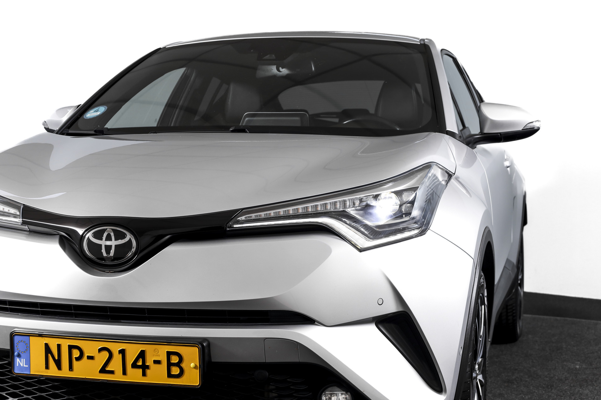 Foto van Toyota Toyota C-hr