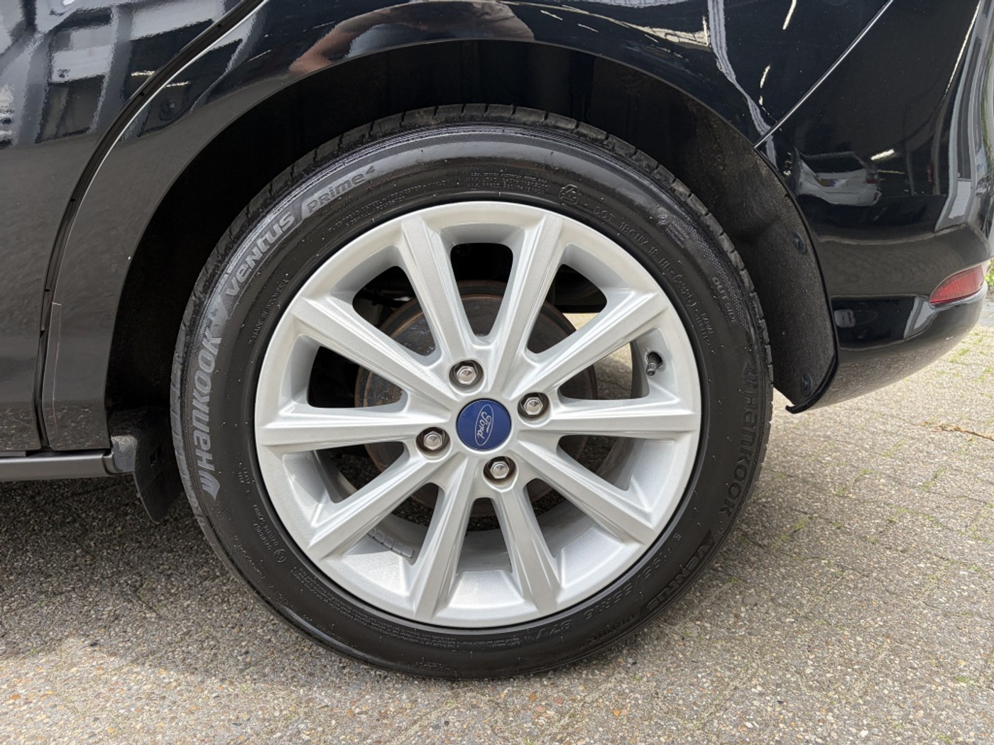 Foto van Ford B-max