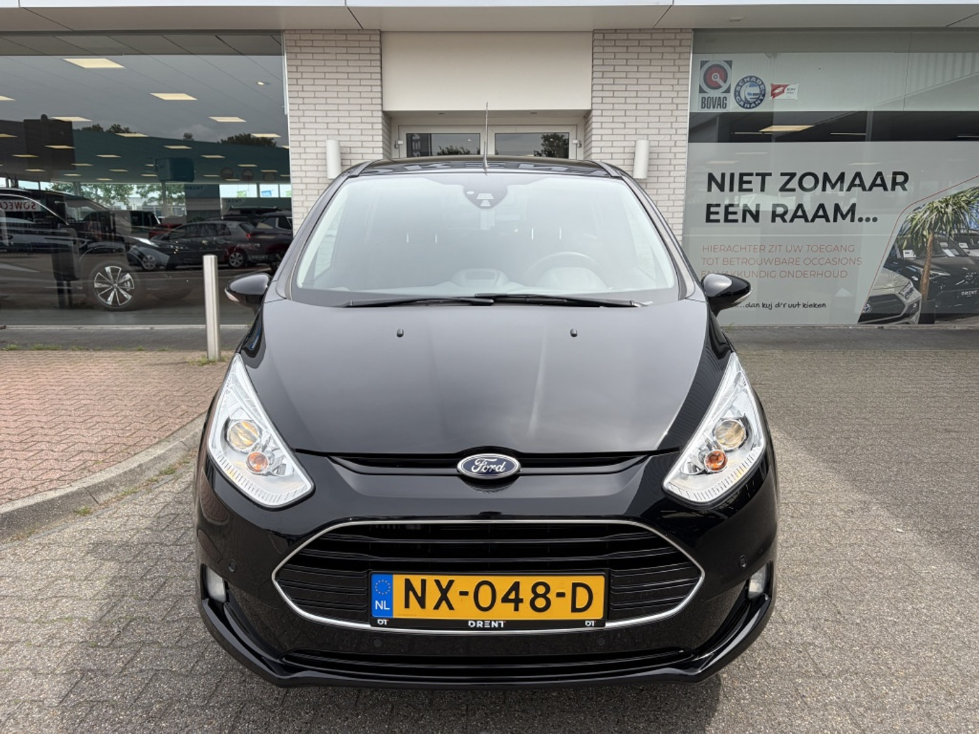 Foto van Ford B-max