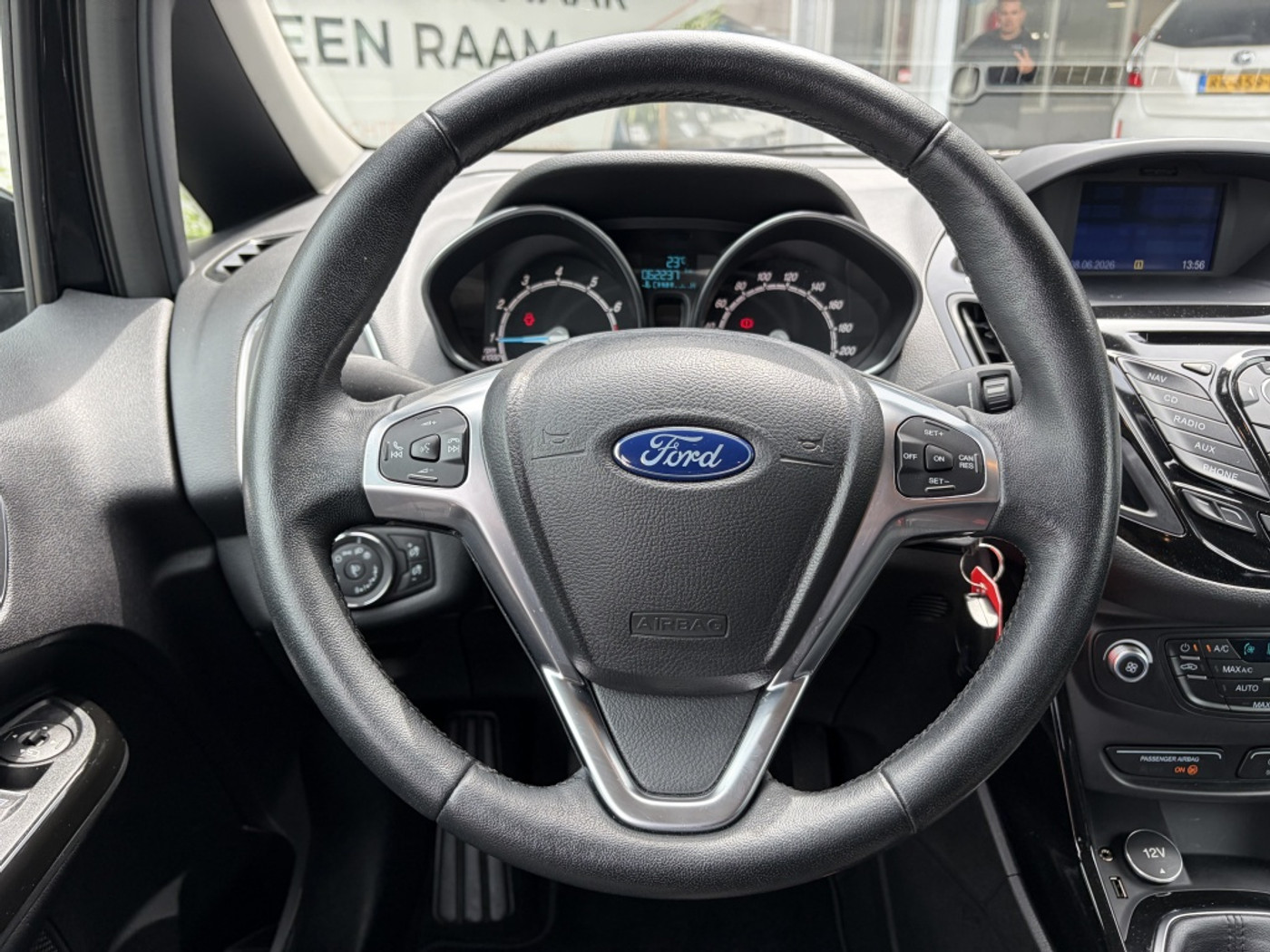 Foto van Ford B-max