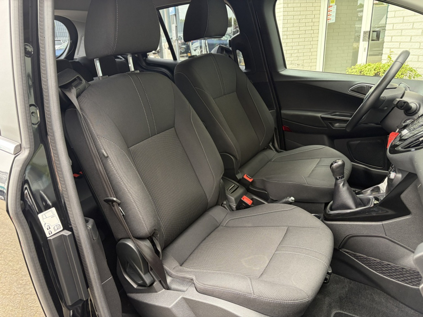Foto van Ford B-max