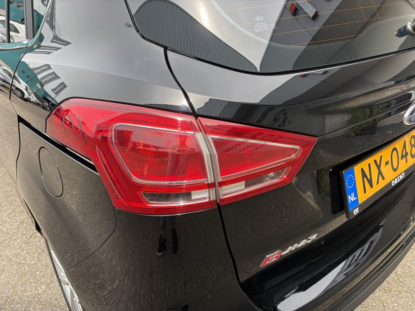 Foto van Ford B-max