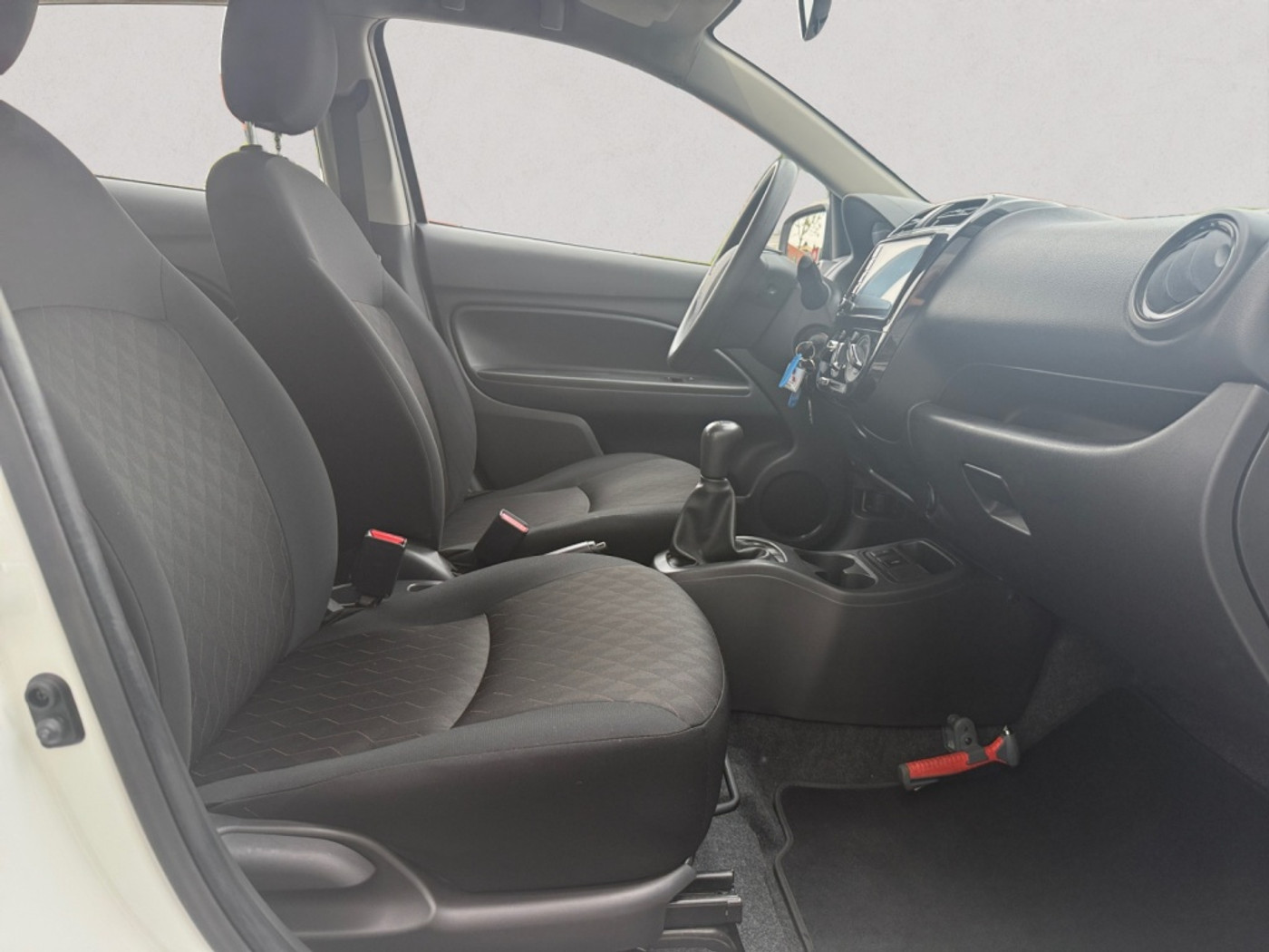 Foto van Mitsubishi Mitsubishi Space Star