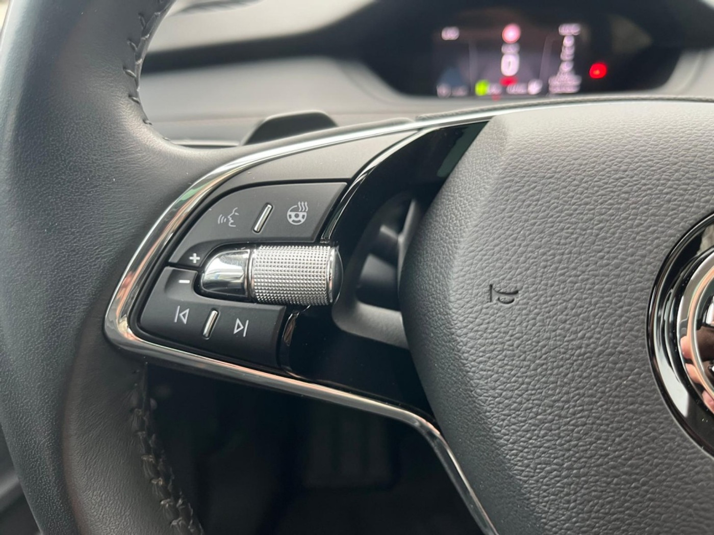 Foto van Skoda Enyaq 80