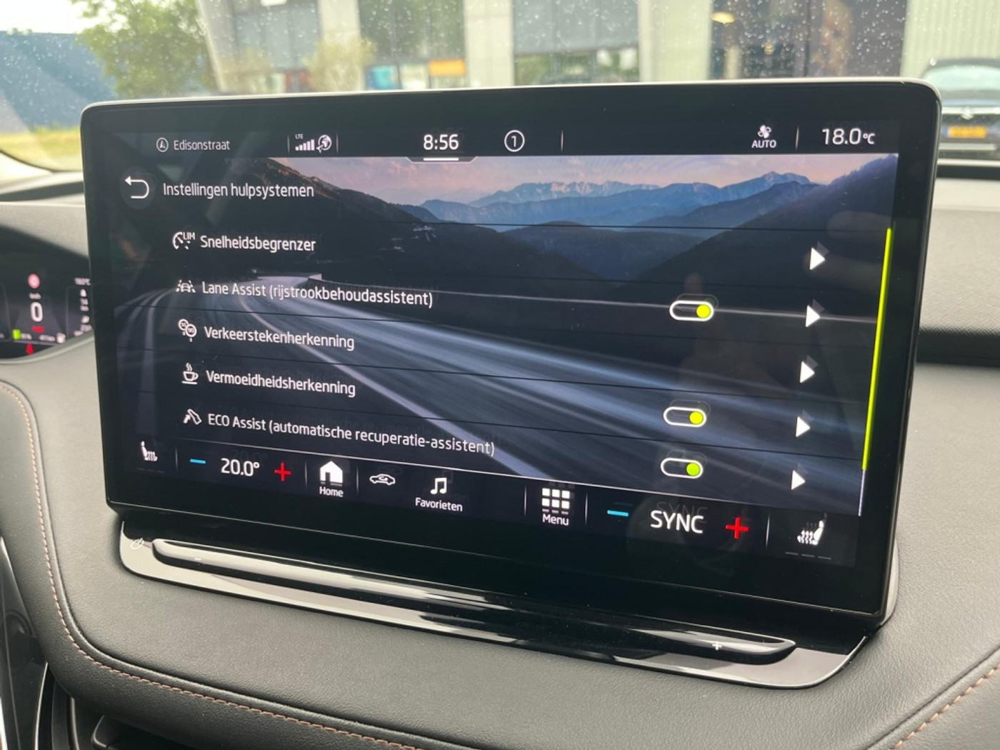Foto van Skoda Enyaq 80