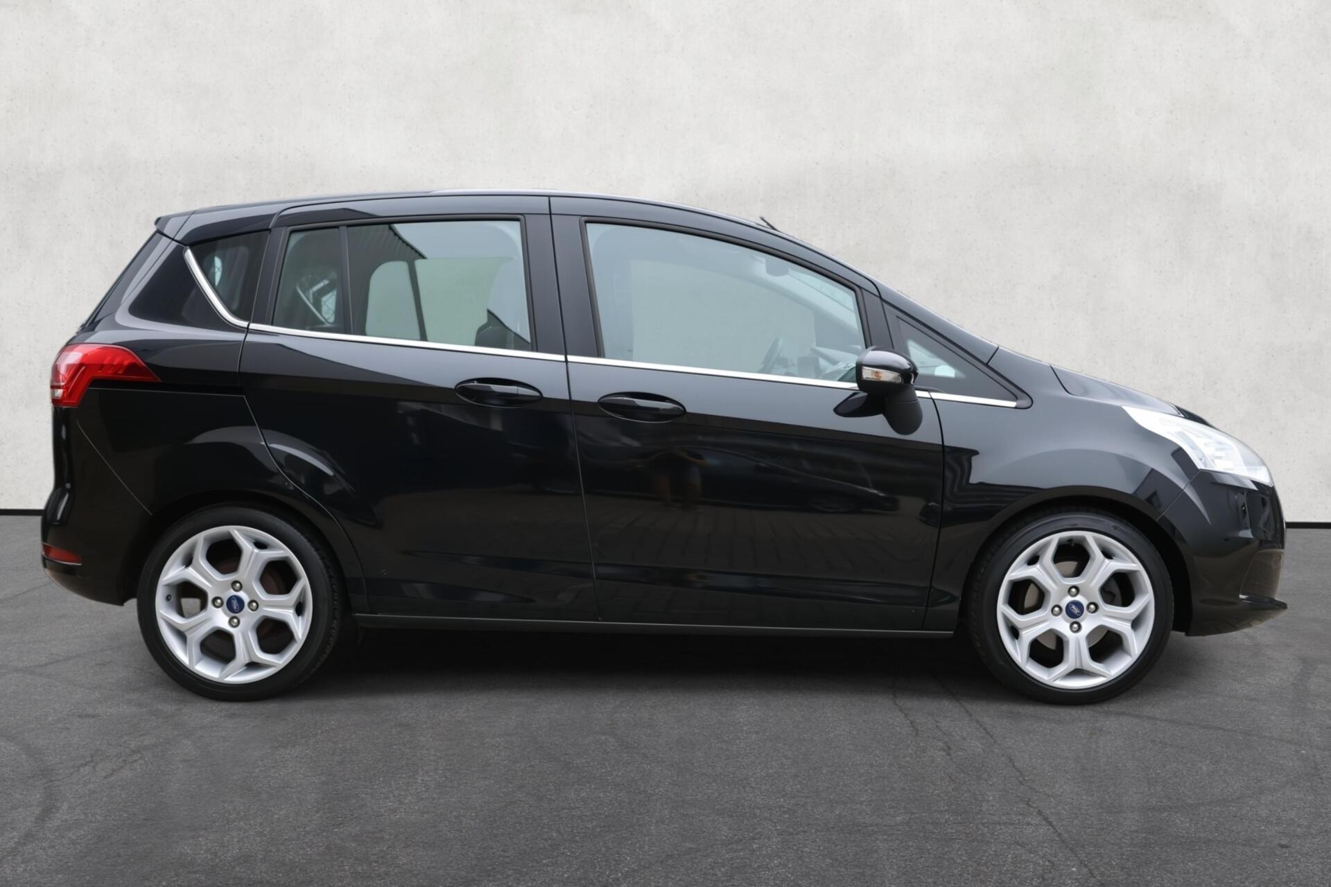 Foto van Ford B-max