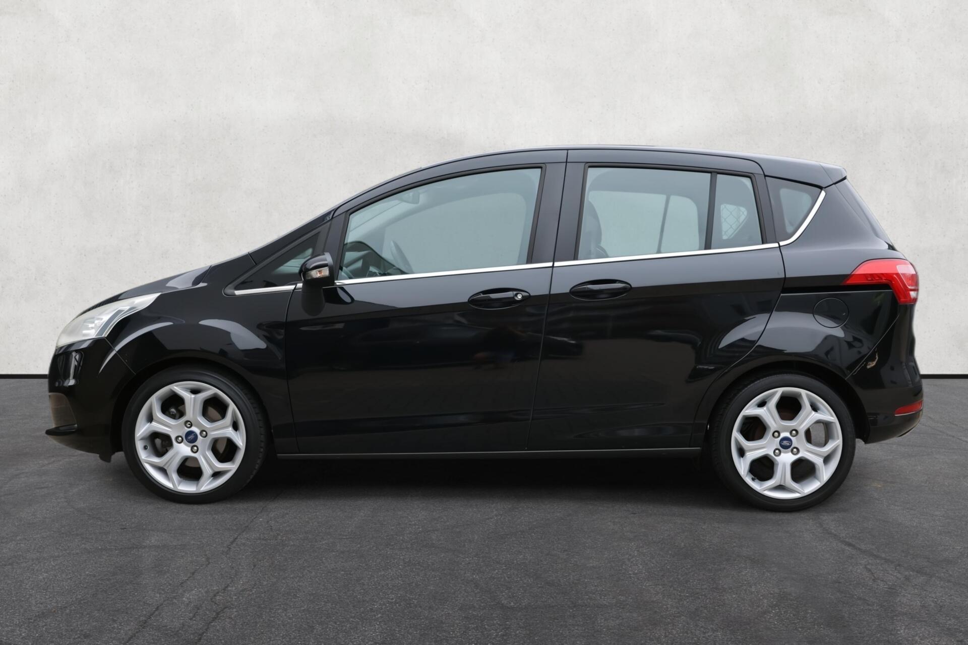 Foto van Ford B-max