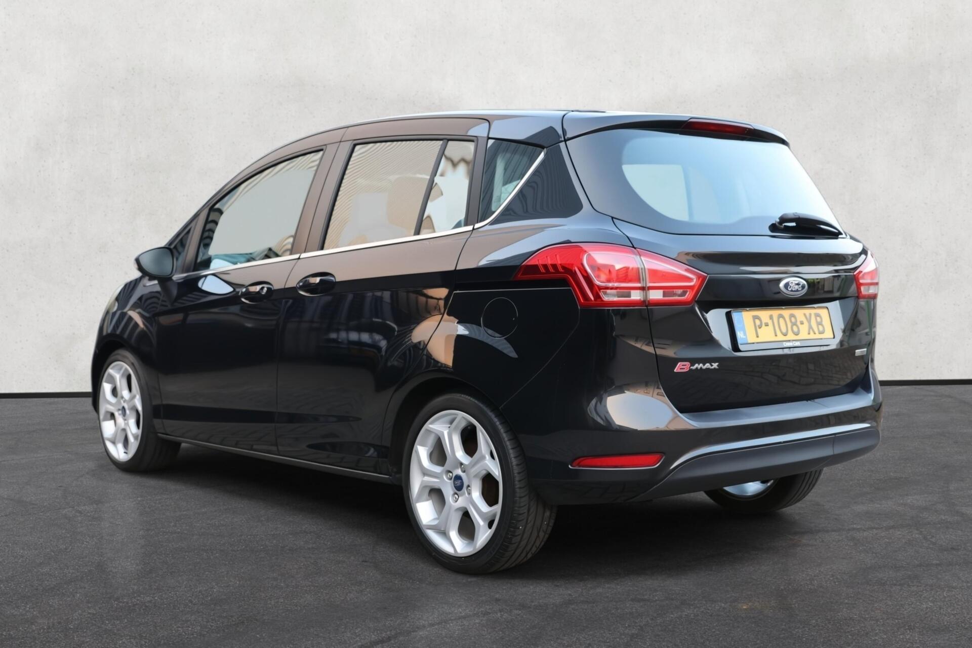 Foto van Ford B-max