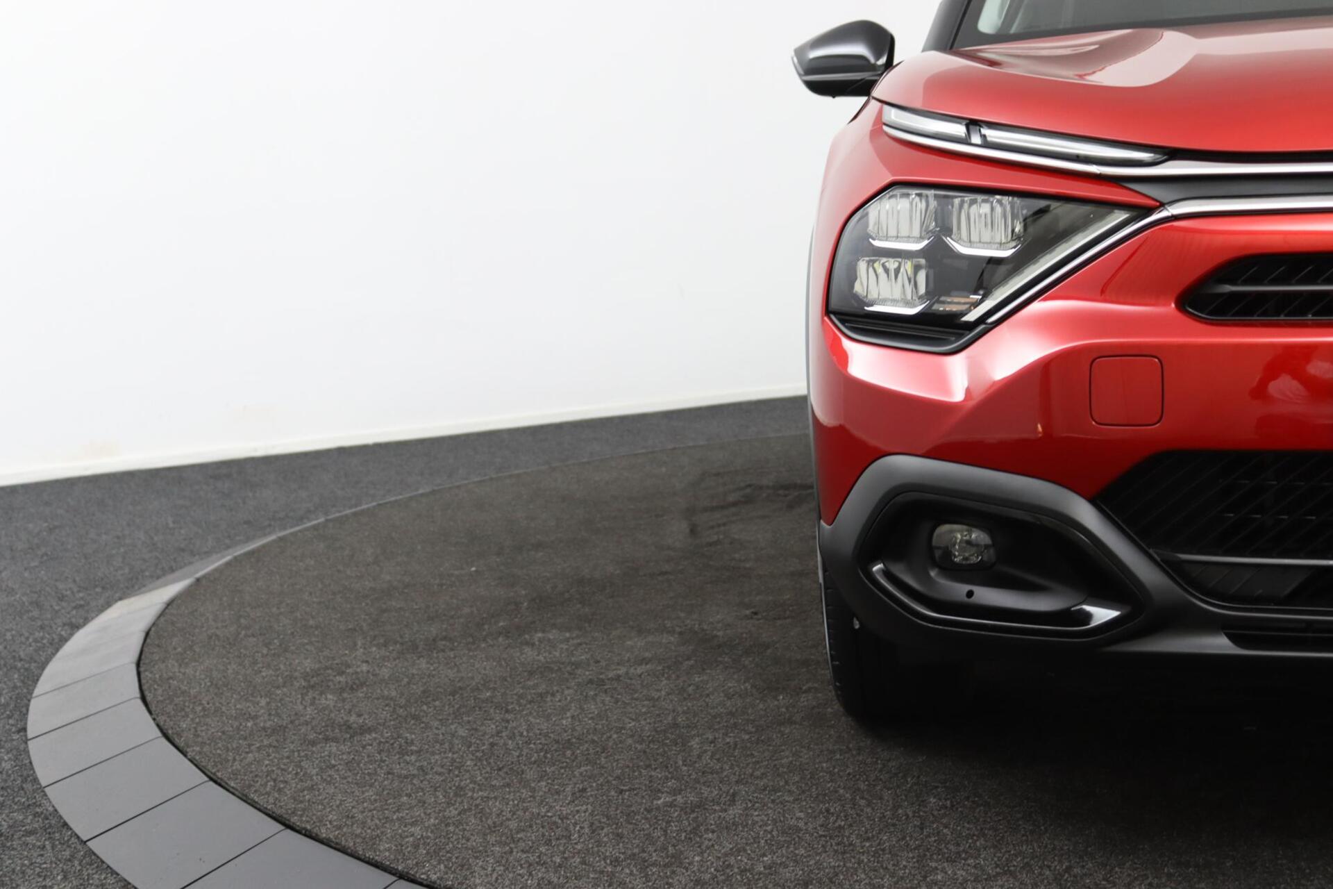 Foto van Citroen E-c4