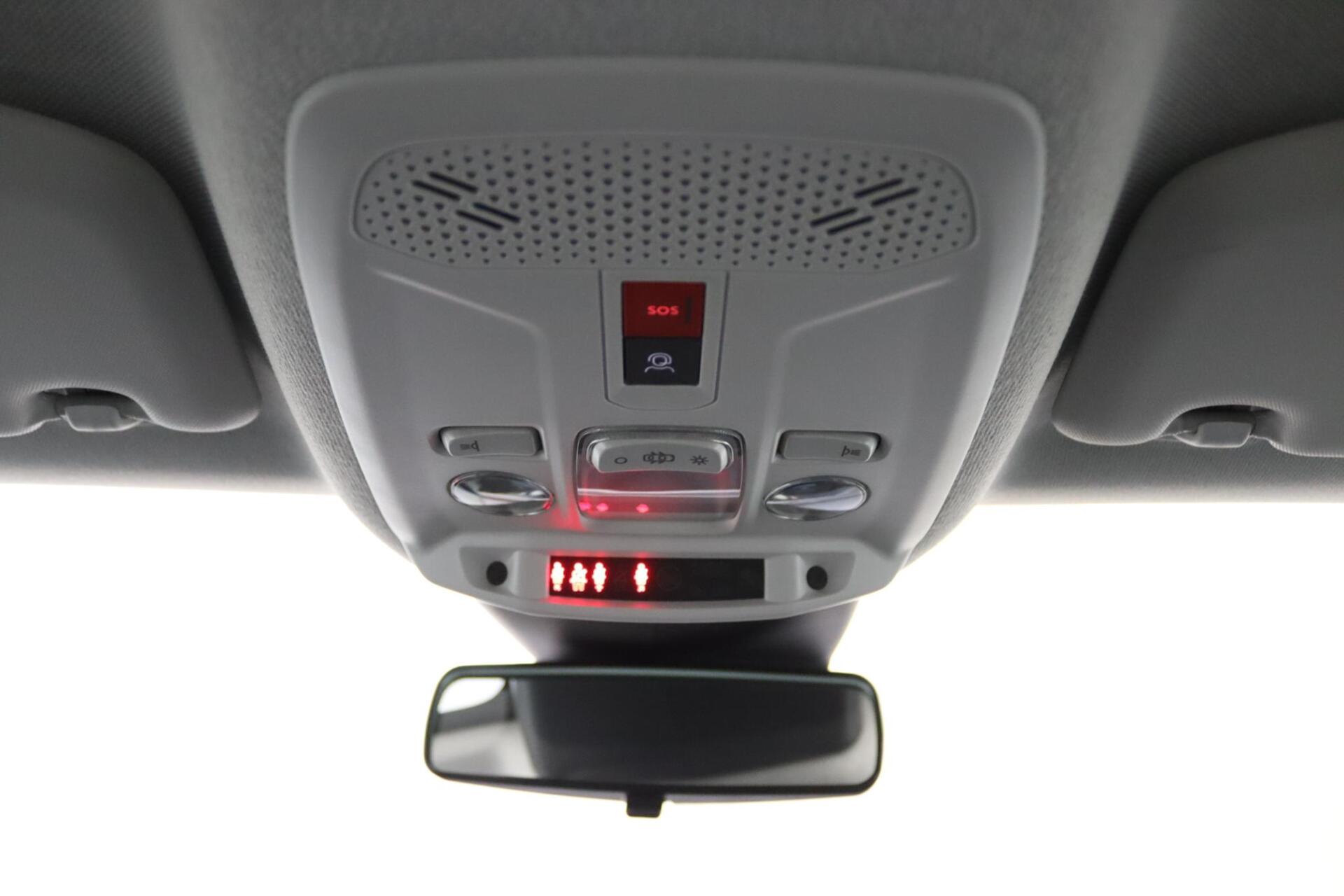 Foto van Citroen E-c4