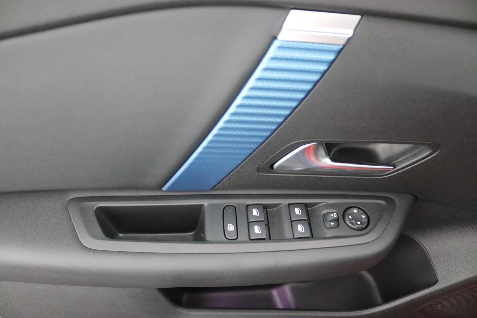 Foto van Citroen E-c4