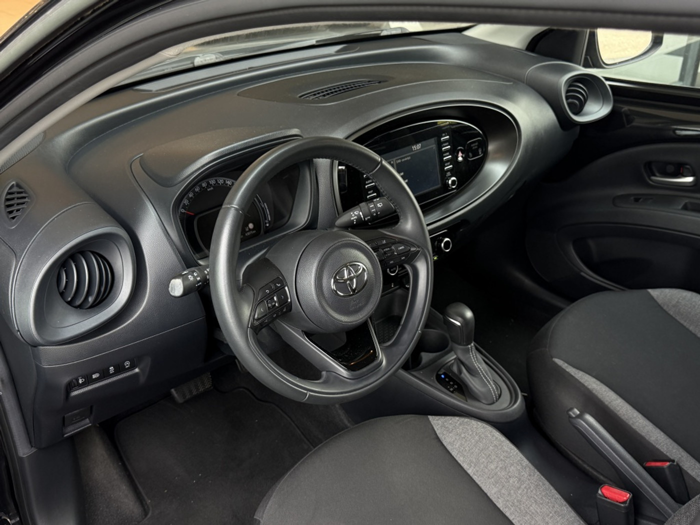 Foto van Toyota Toyota Aygo X