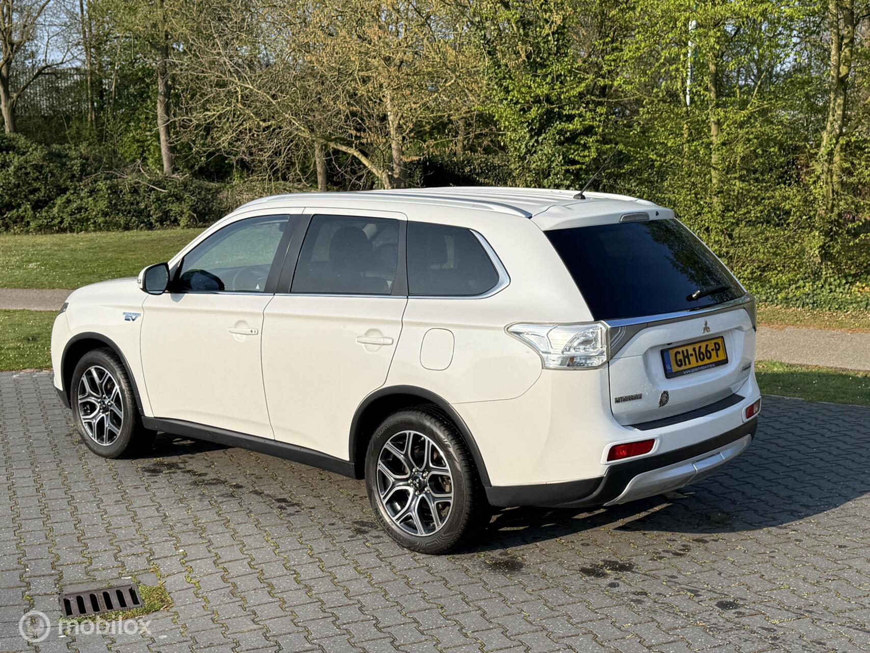 Foto van Mitsubishi Mitsubishi Outlander