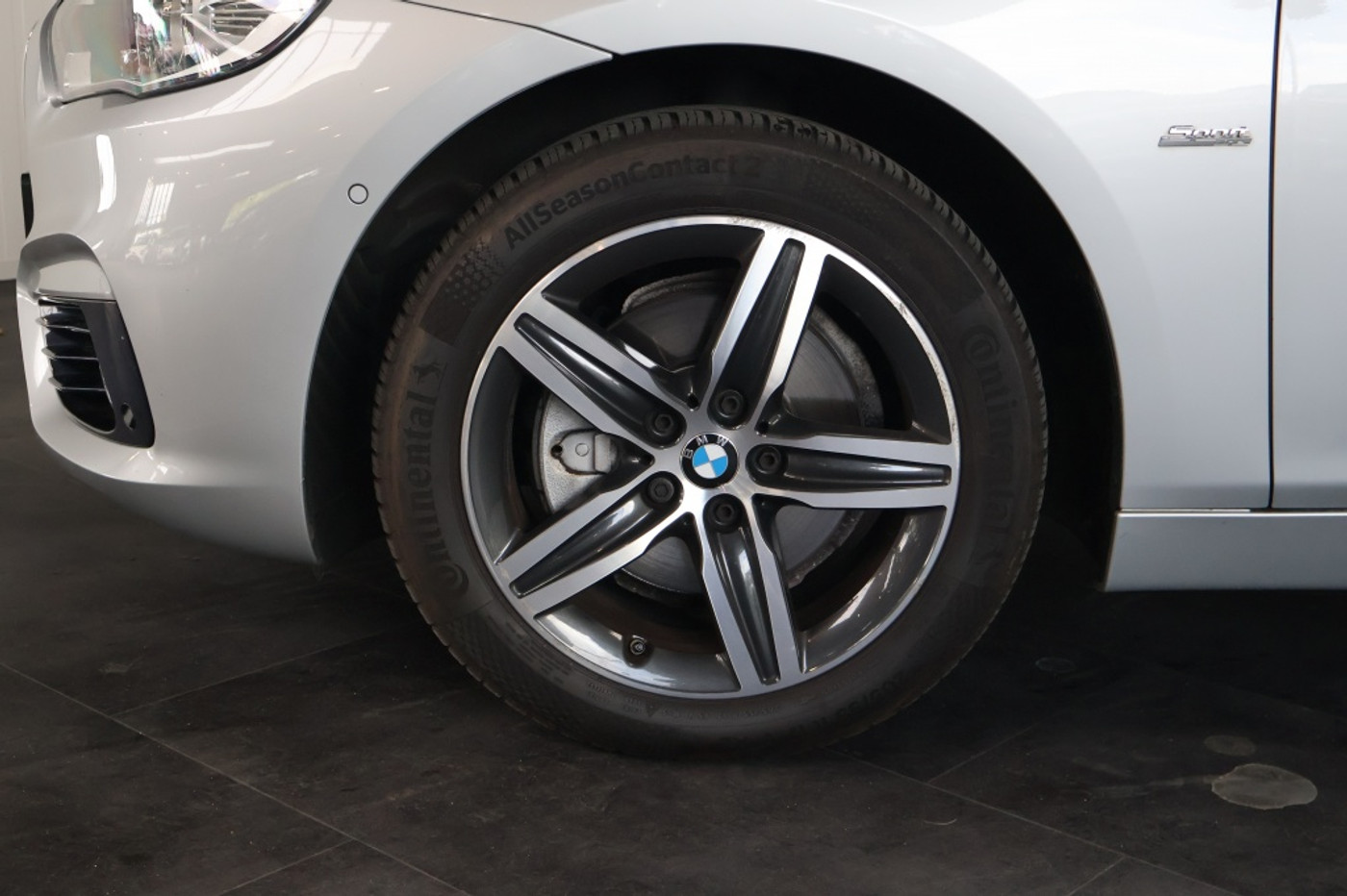 Foto van BMW 220i Active Tourer