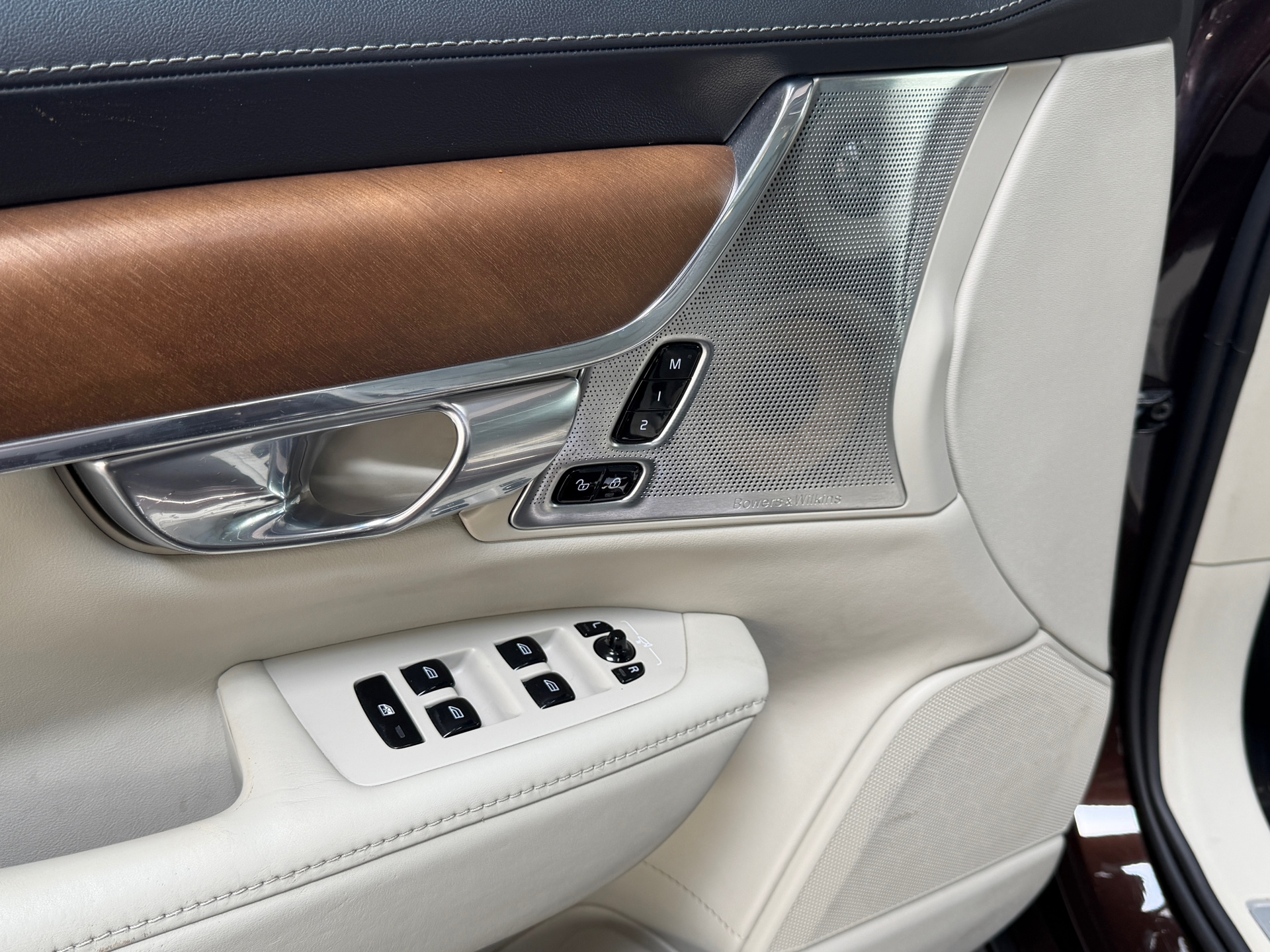 Foto van Volvo S90