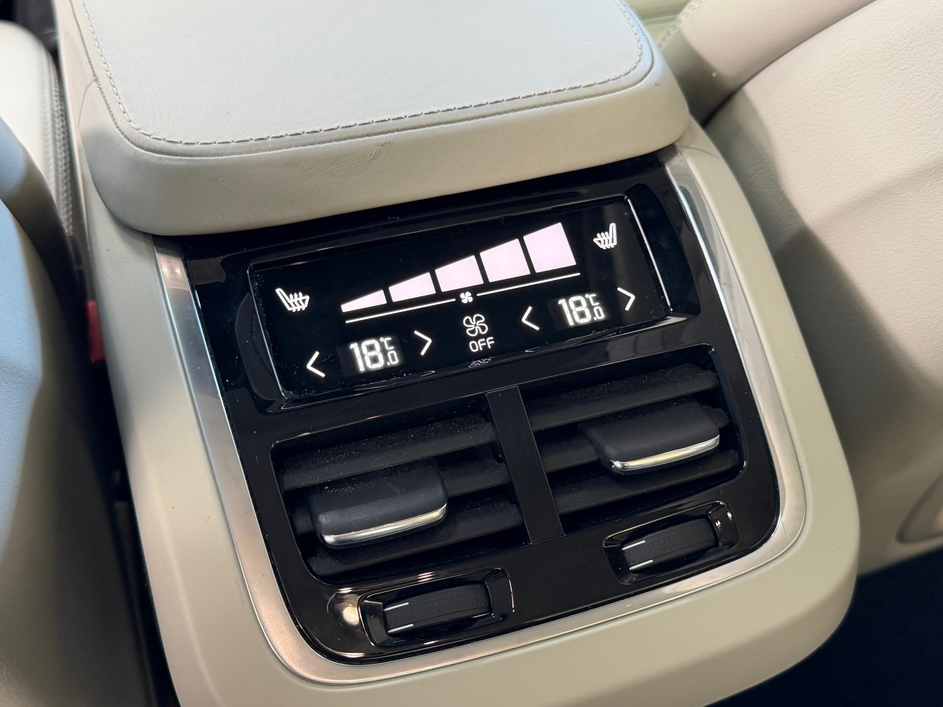 Foto van Volvo S90