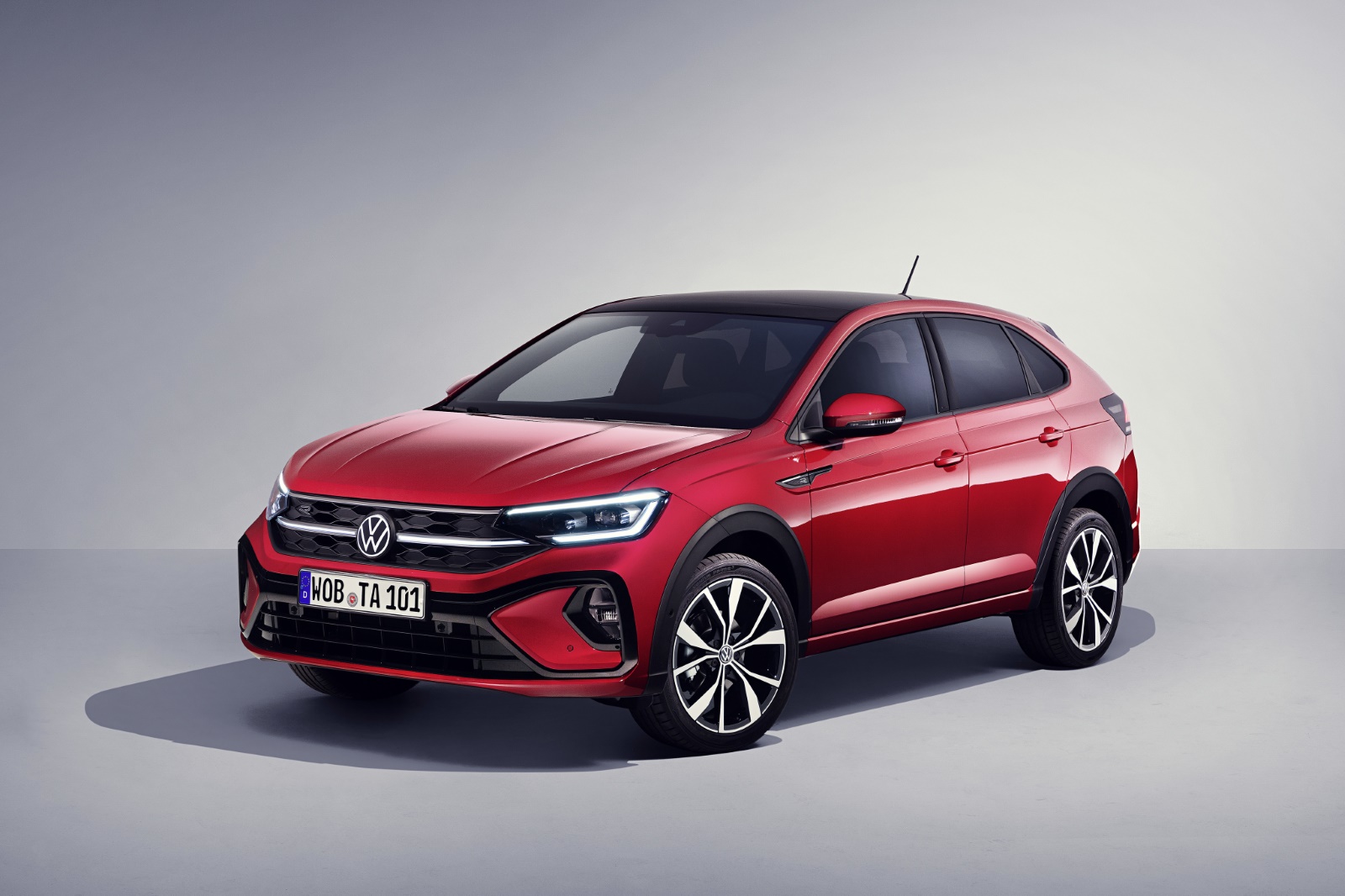 Volkswagen Taigo 1.5 TSI R-Line Bns 2022 - voorkant