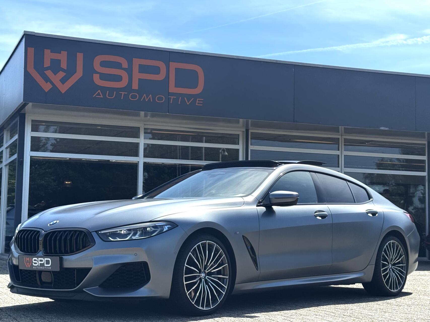 BMW 8-serie Gran Coupé M850i xDrive M-Sport|530PK|H&K|Pano| 2021 - voorkant