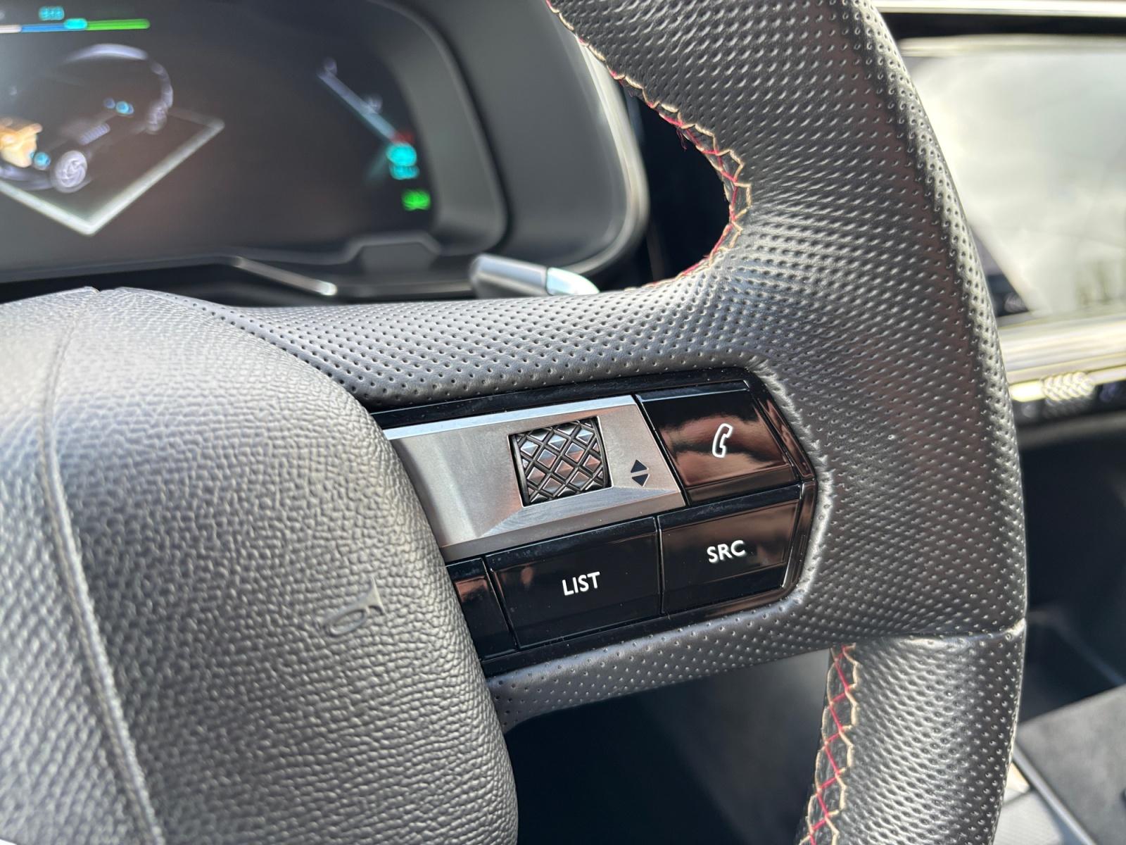 Foto van DS DS 7 Crossback
