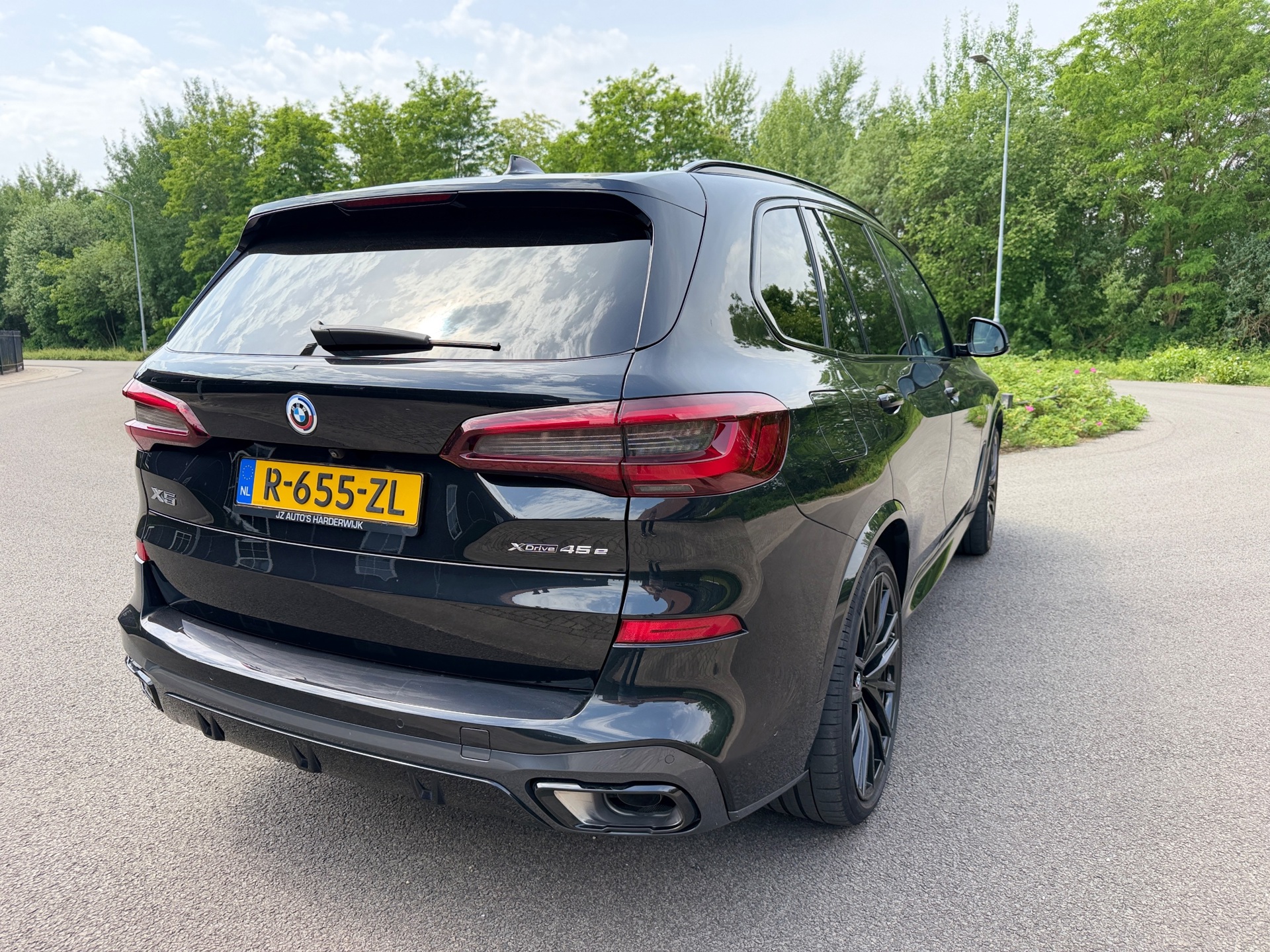 Foto van BMW X5 Xdrive45e