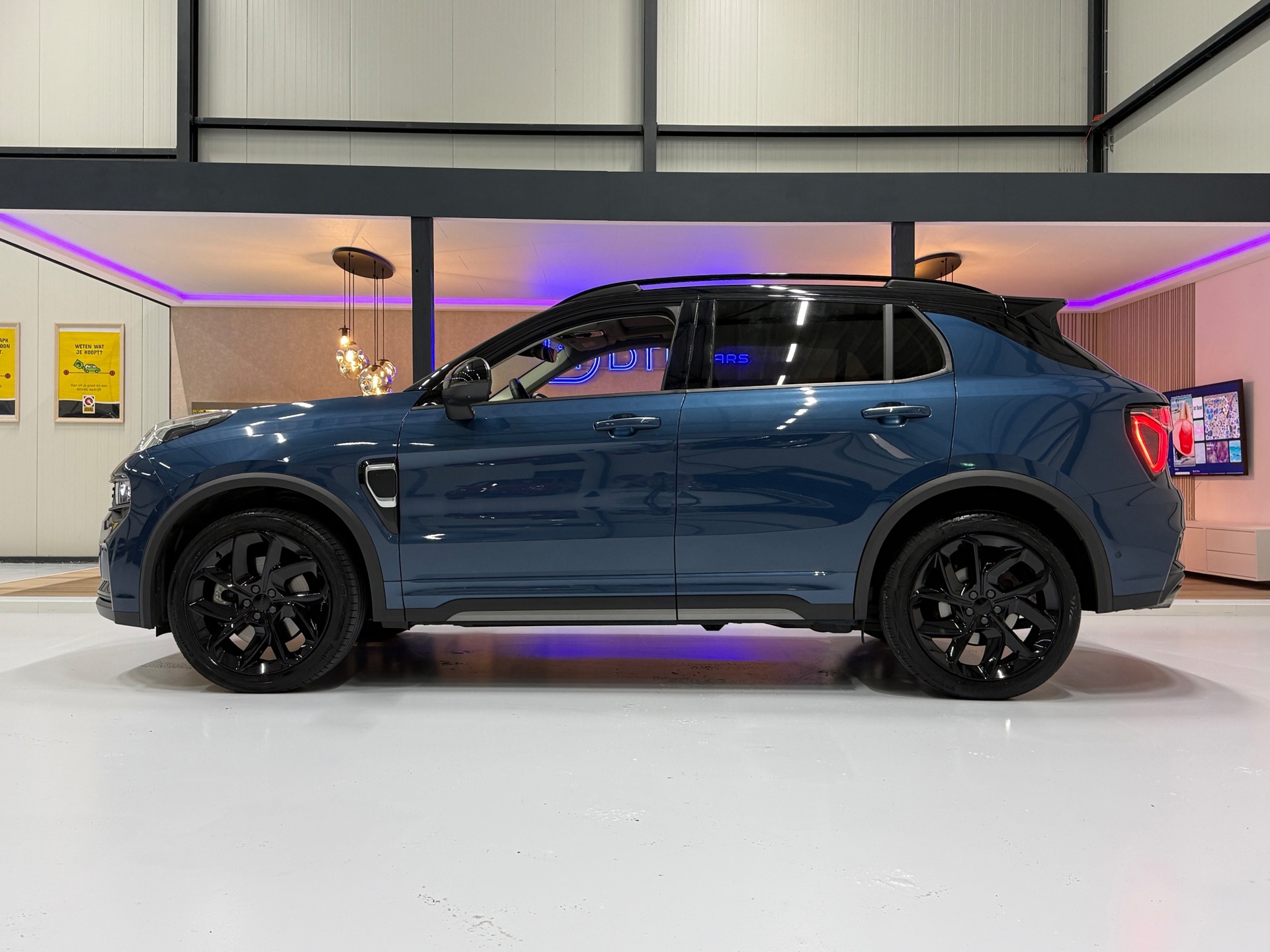 Foto van Lynk&co LYNK & Co 01