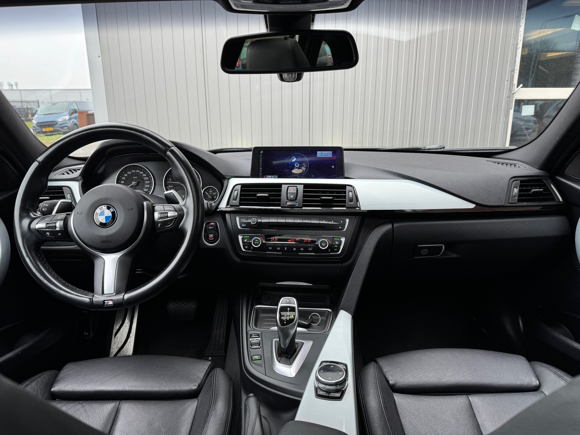 Foto van BMW 335i xDrive