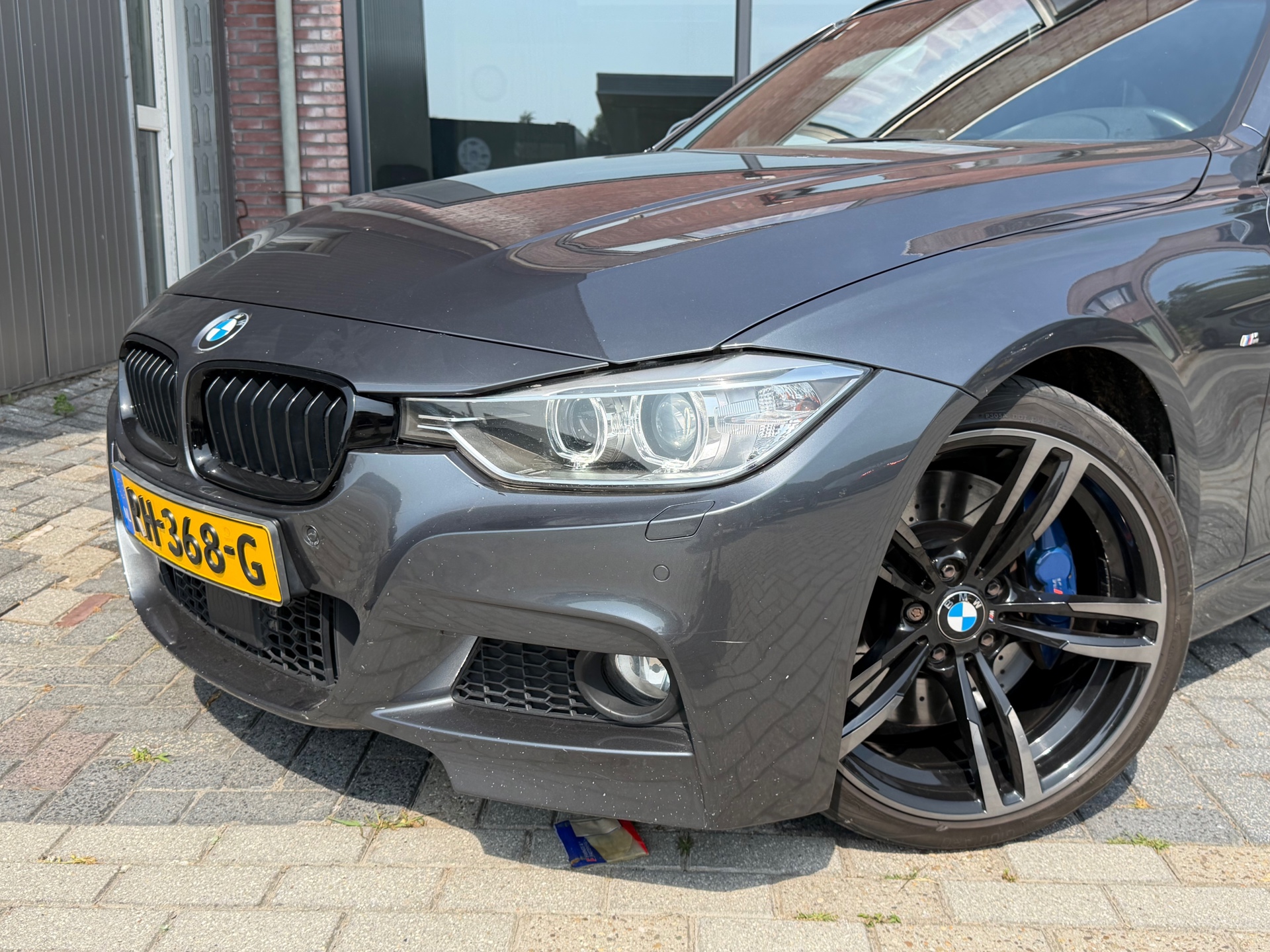 Foto van BMW 335i xDrive