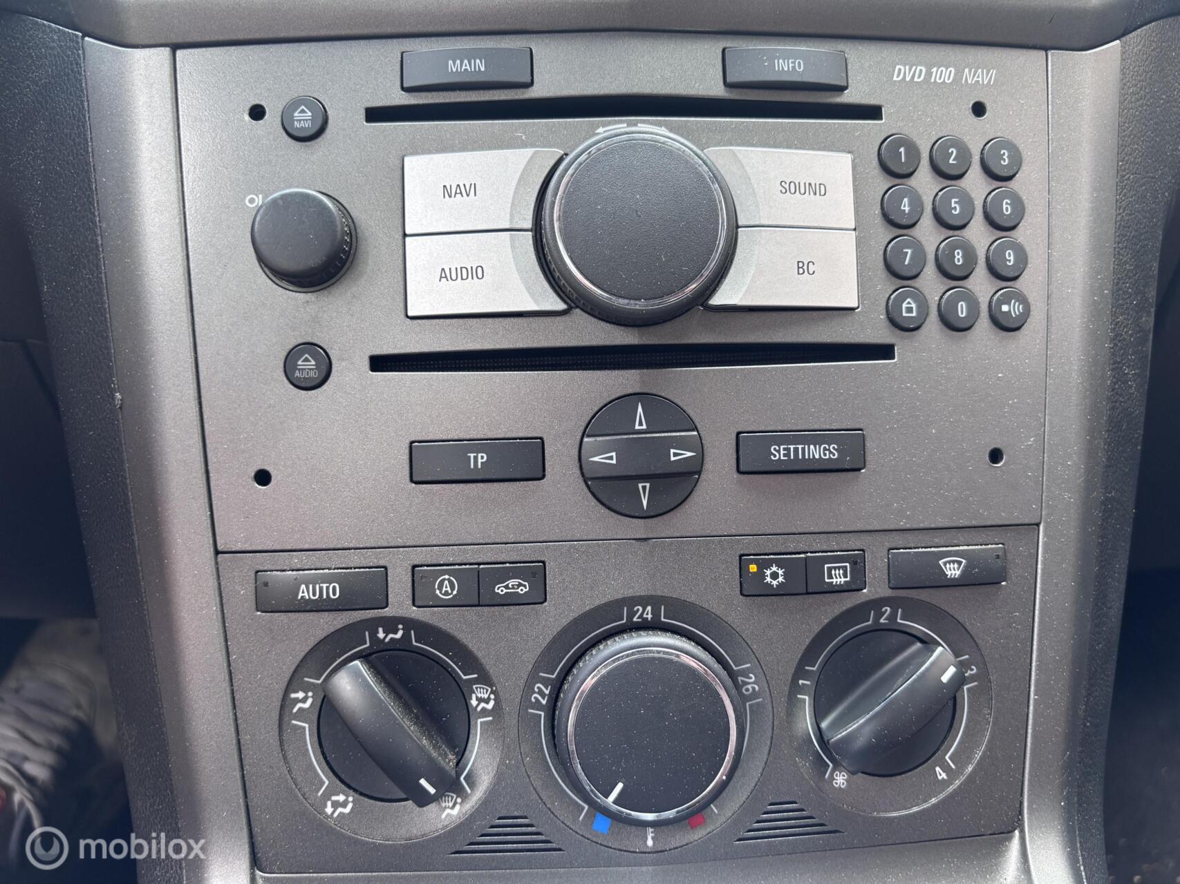 Foto van Opel Antara