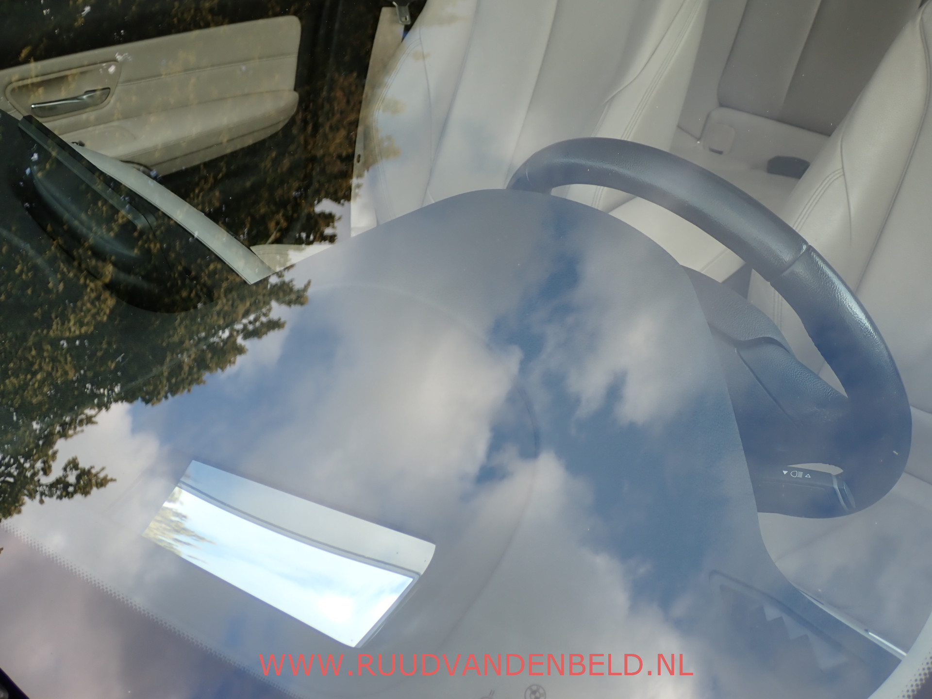 Foto van BMW 320i