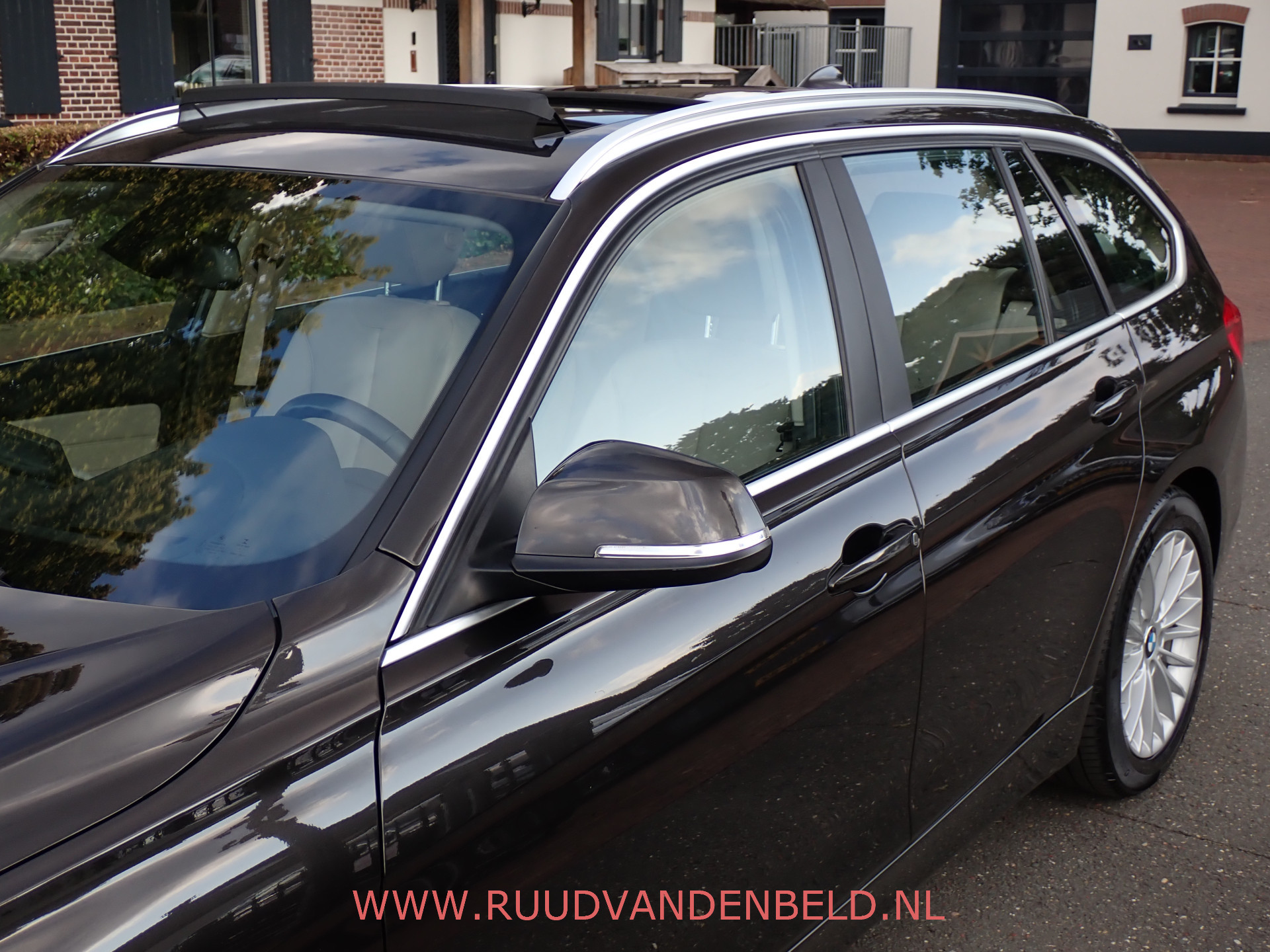 Foto van BMW 320i