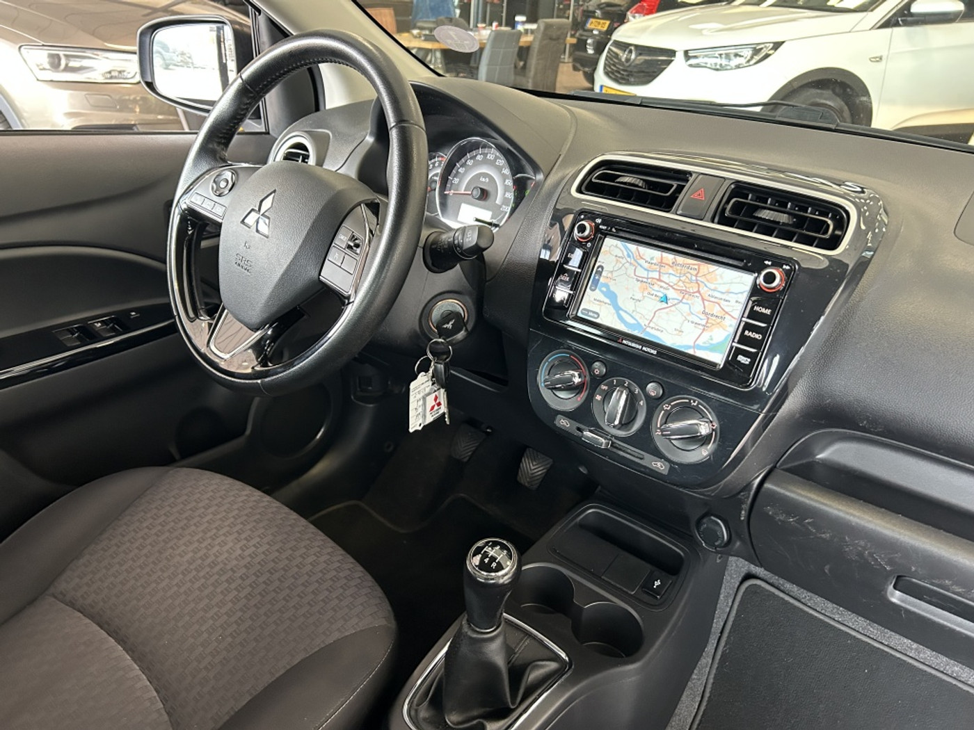 Foto van Mitsubishi Mitsubishi Space Star