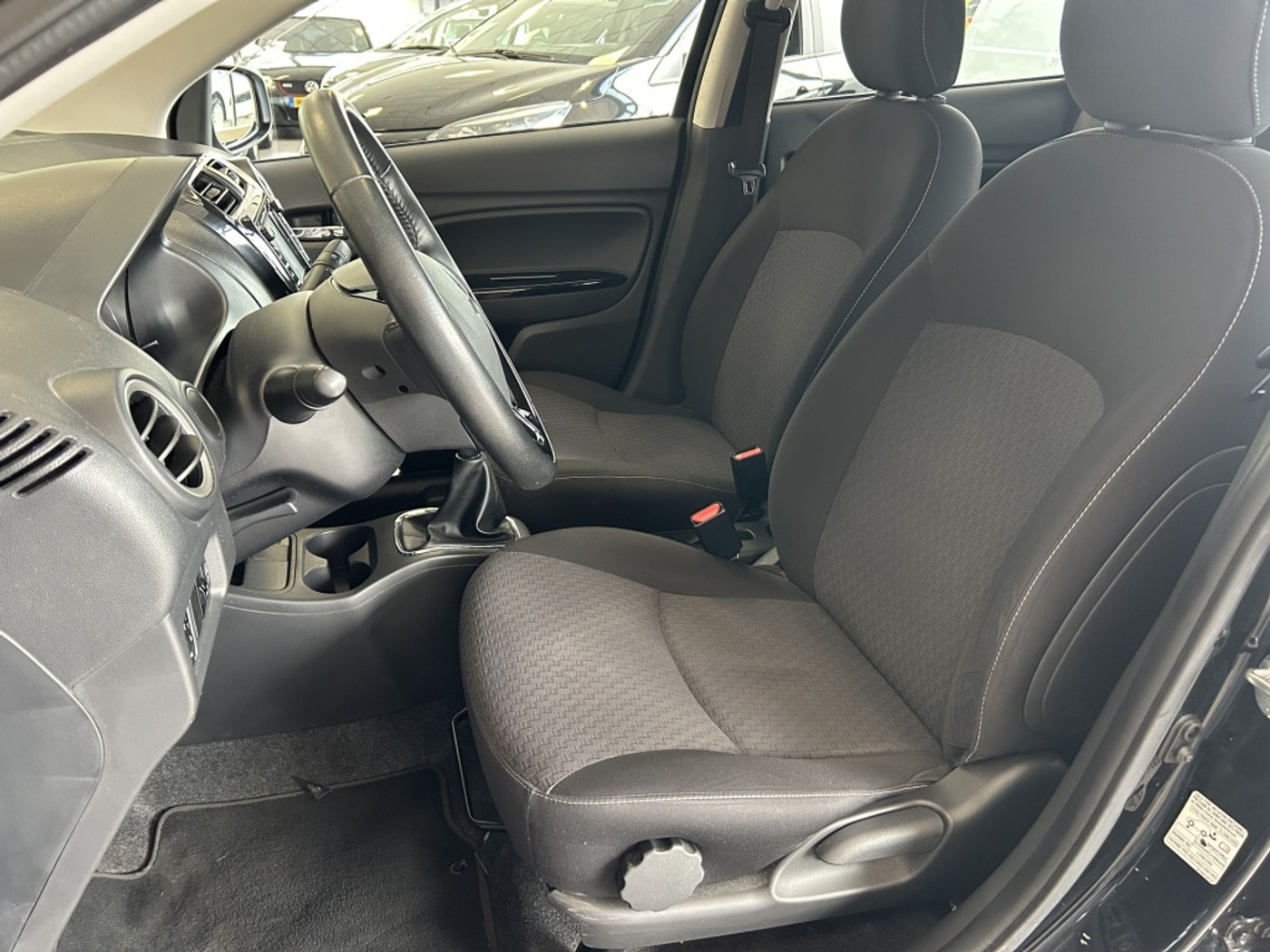 Foto van Mitsubishi Mitsubishi Space Star