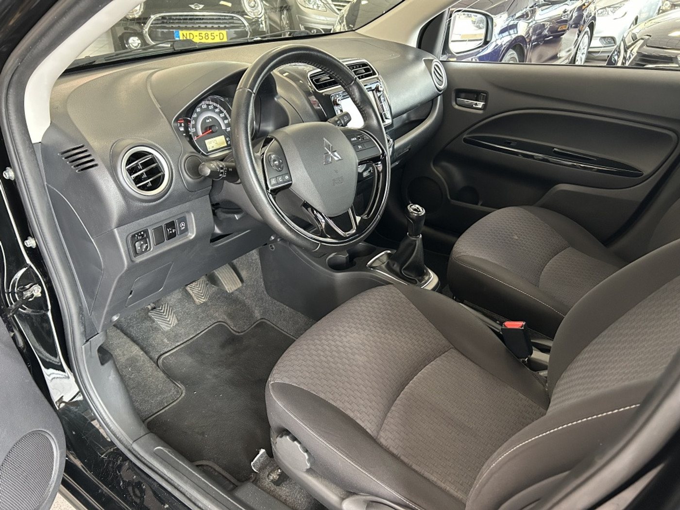 Foto van Mitsubishi Mitsubishi Space Star
