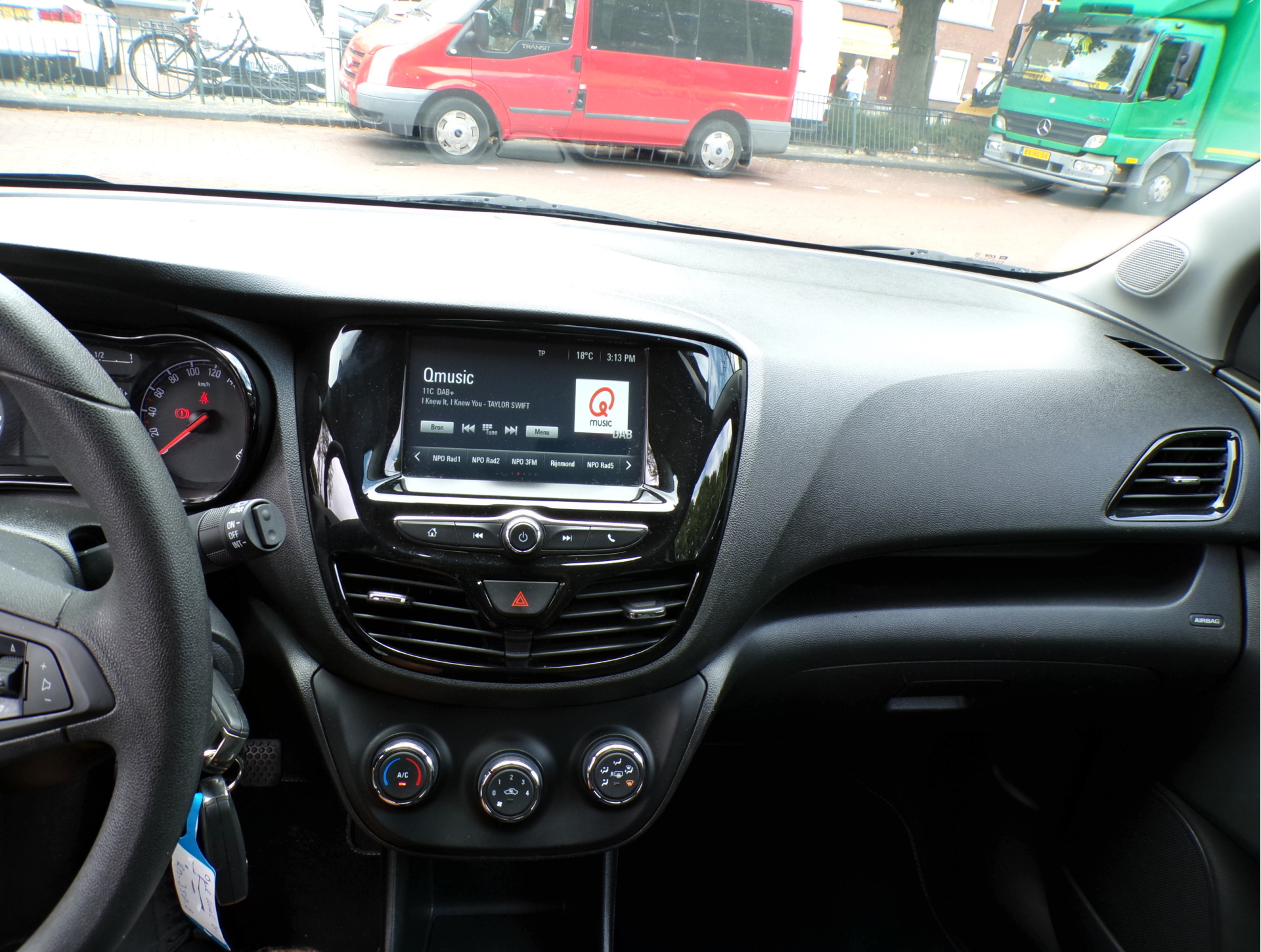 Foto van Opel Karl Rocks / Viva Rocks