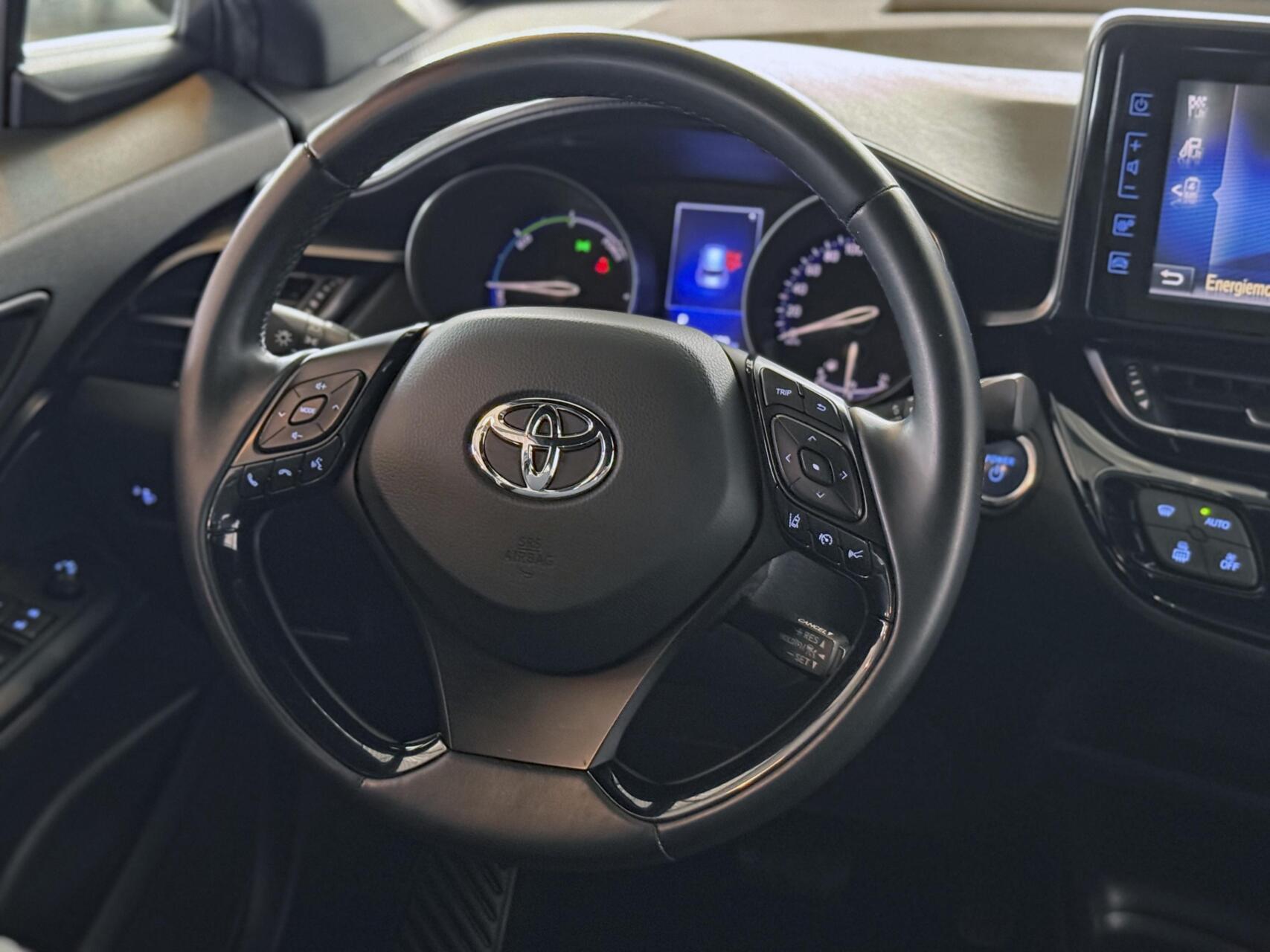 Foto van Toyota Toyota C-hr