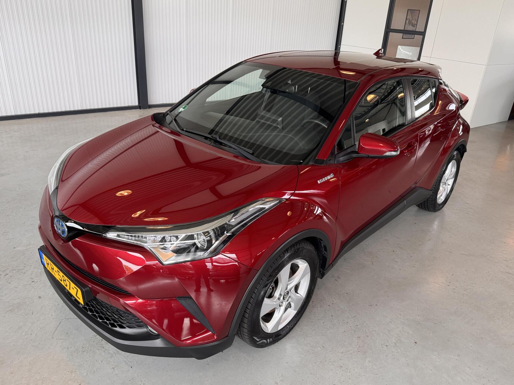 Foto van Toyota Toyota C-hr