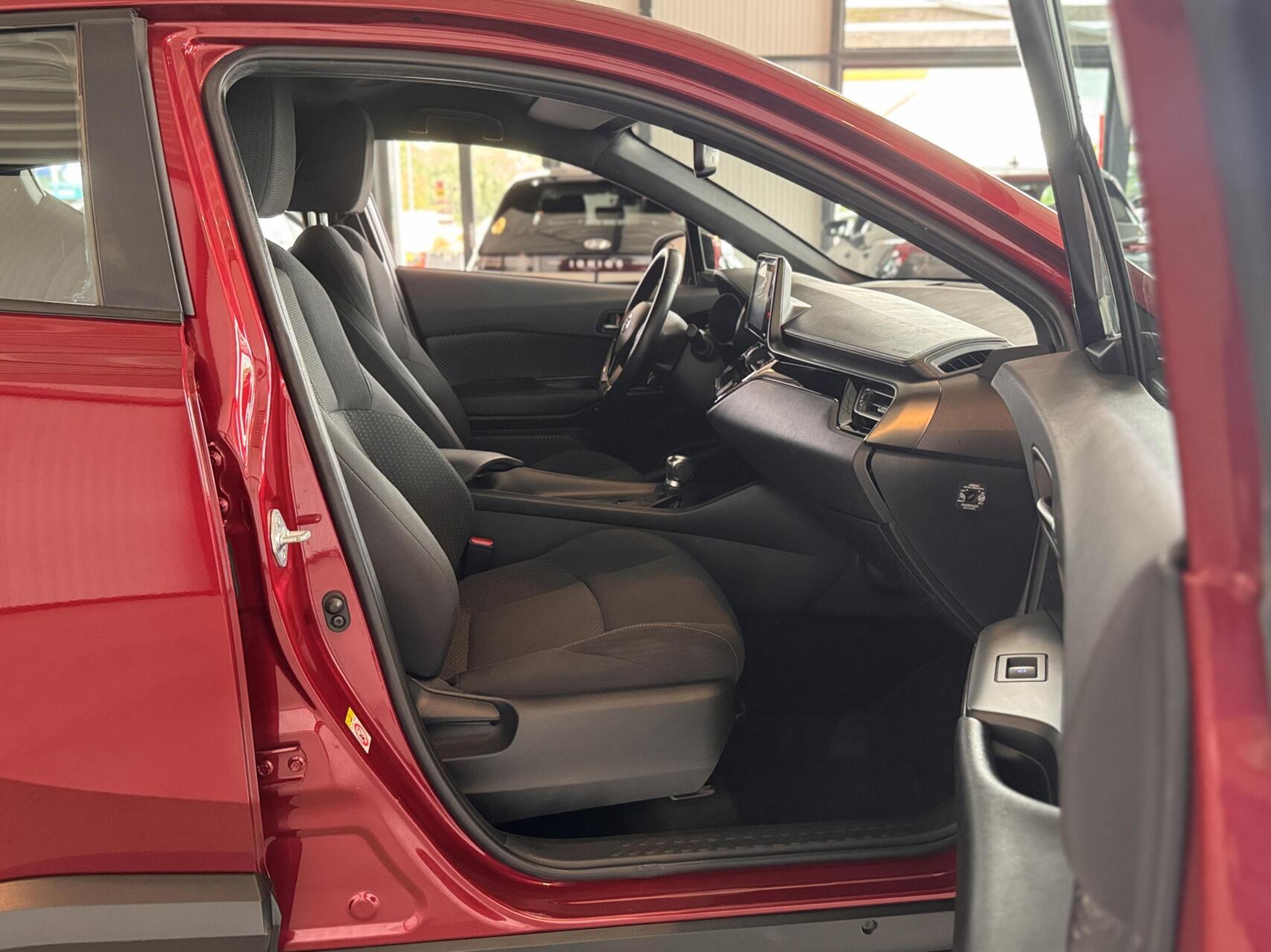 Foto van Toyota Toyota C-hr